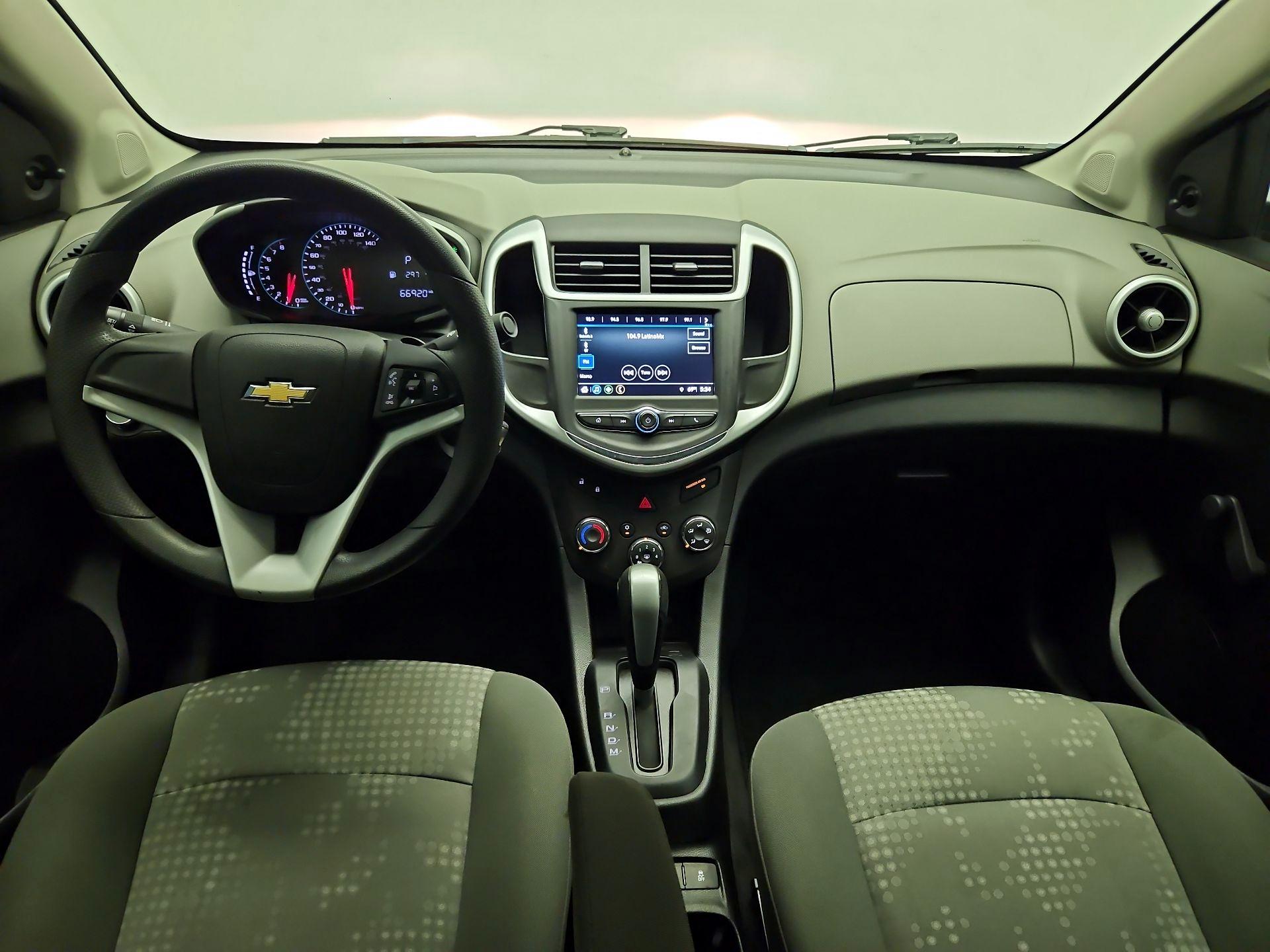 Thumbnail: 2018 Chevrolet Sonic - 9