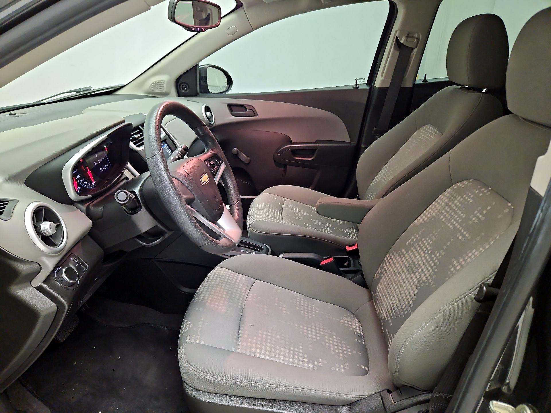 Thumbnail: 2018 Chevrolet Sonic - 11