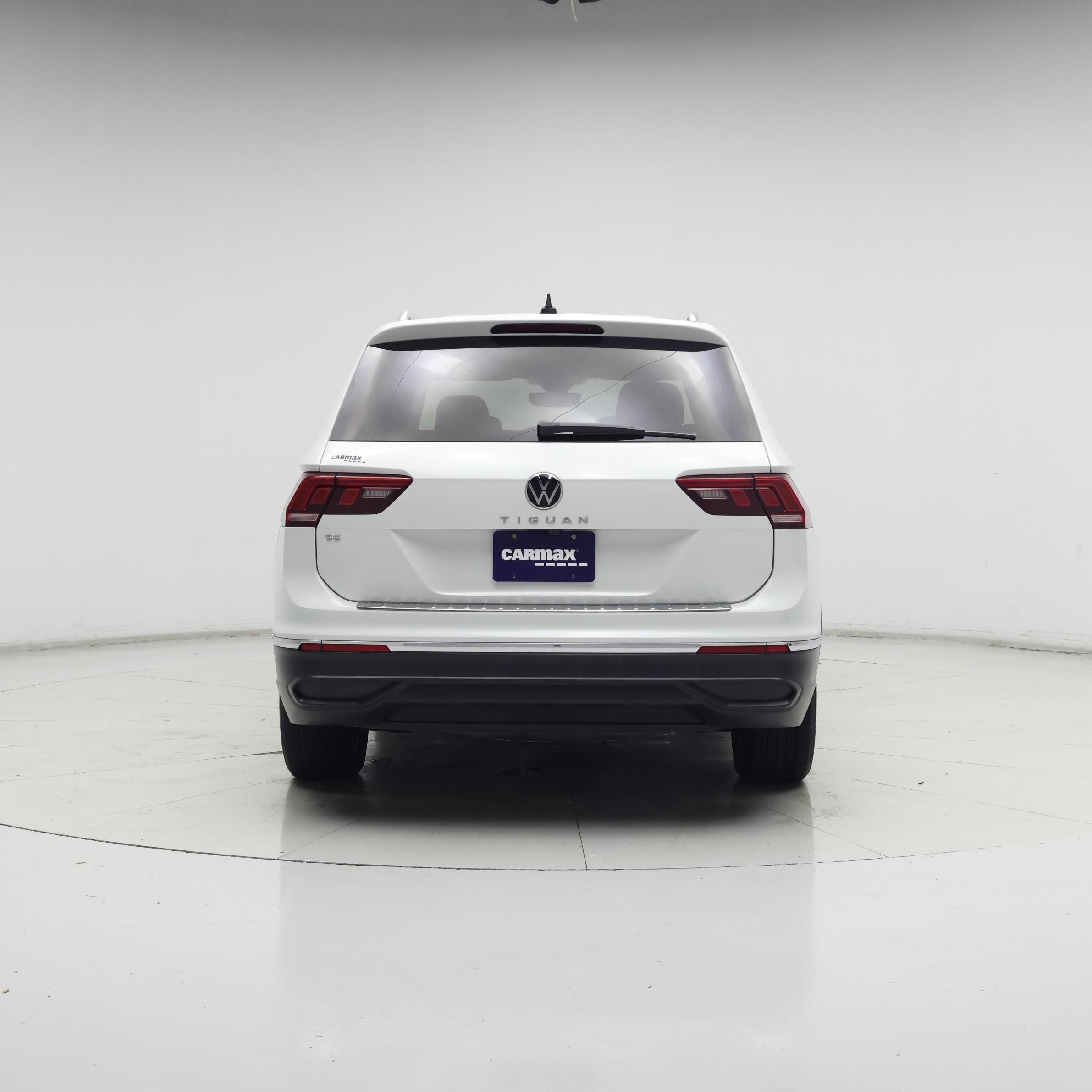 Thumbnail: 2023 Volkswagen Tiguan - 6