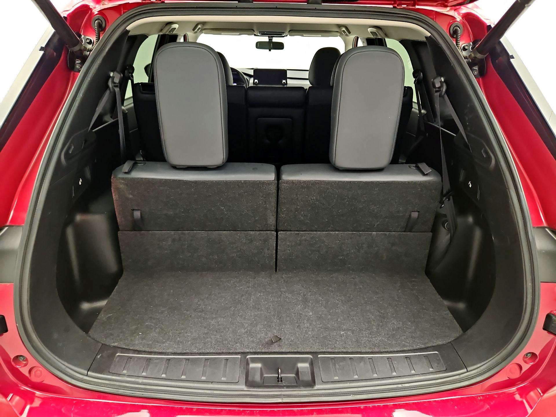 Thumbnail: 2024 Mitsubishi Outlander - 19