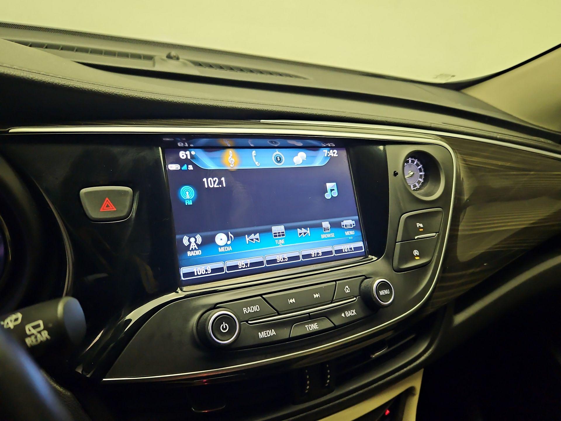 Thumbnail: 2020 Buick Envision - 15