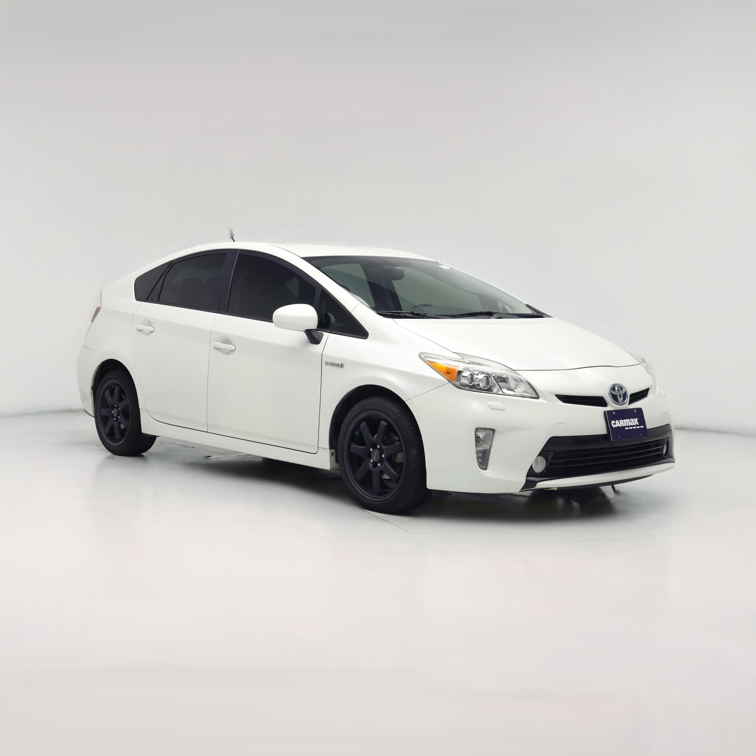 Thumbnail: 2014 Toyota Prius - 1