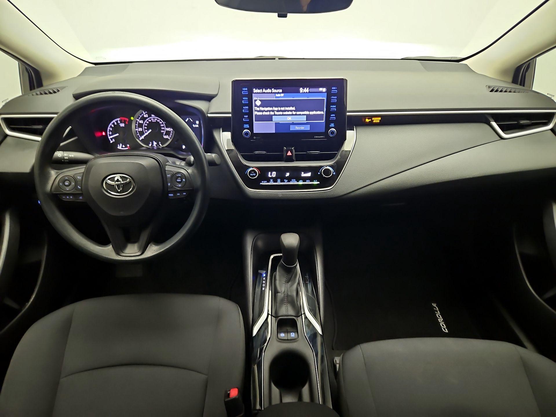 Thumbnail: 2022 Toyota Corolla - 9