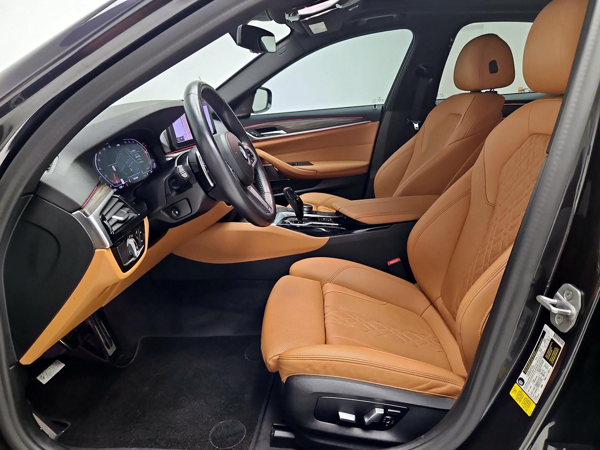 Thumbnail: 2021 BMW 5 Series - 11