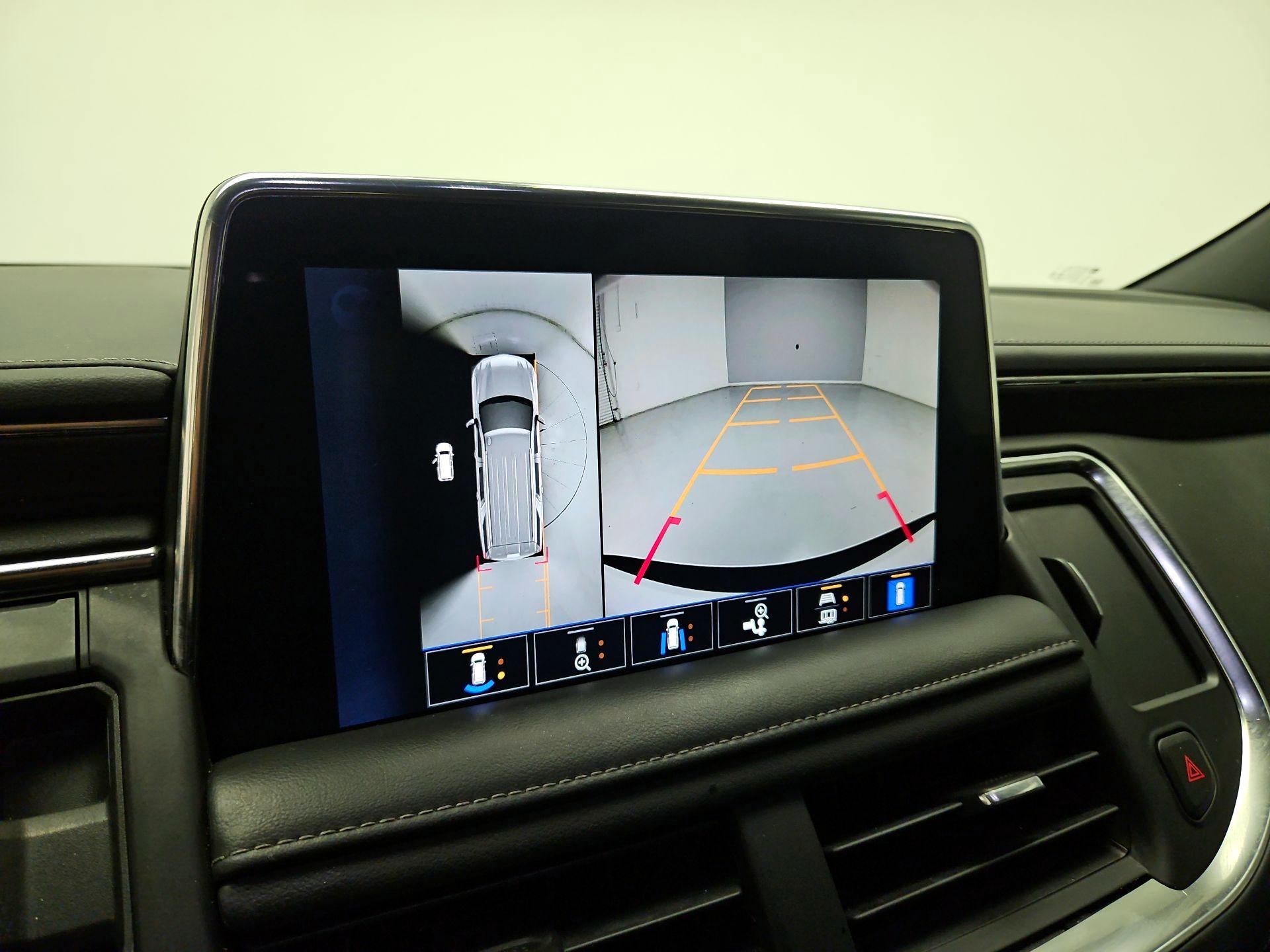 Thumbnail: 2022 Chevrolet Suburban - 14