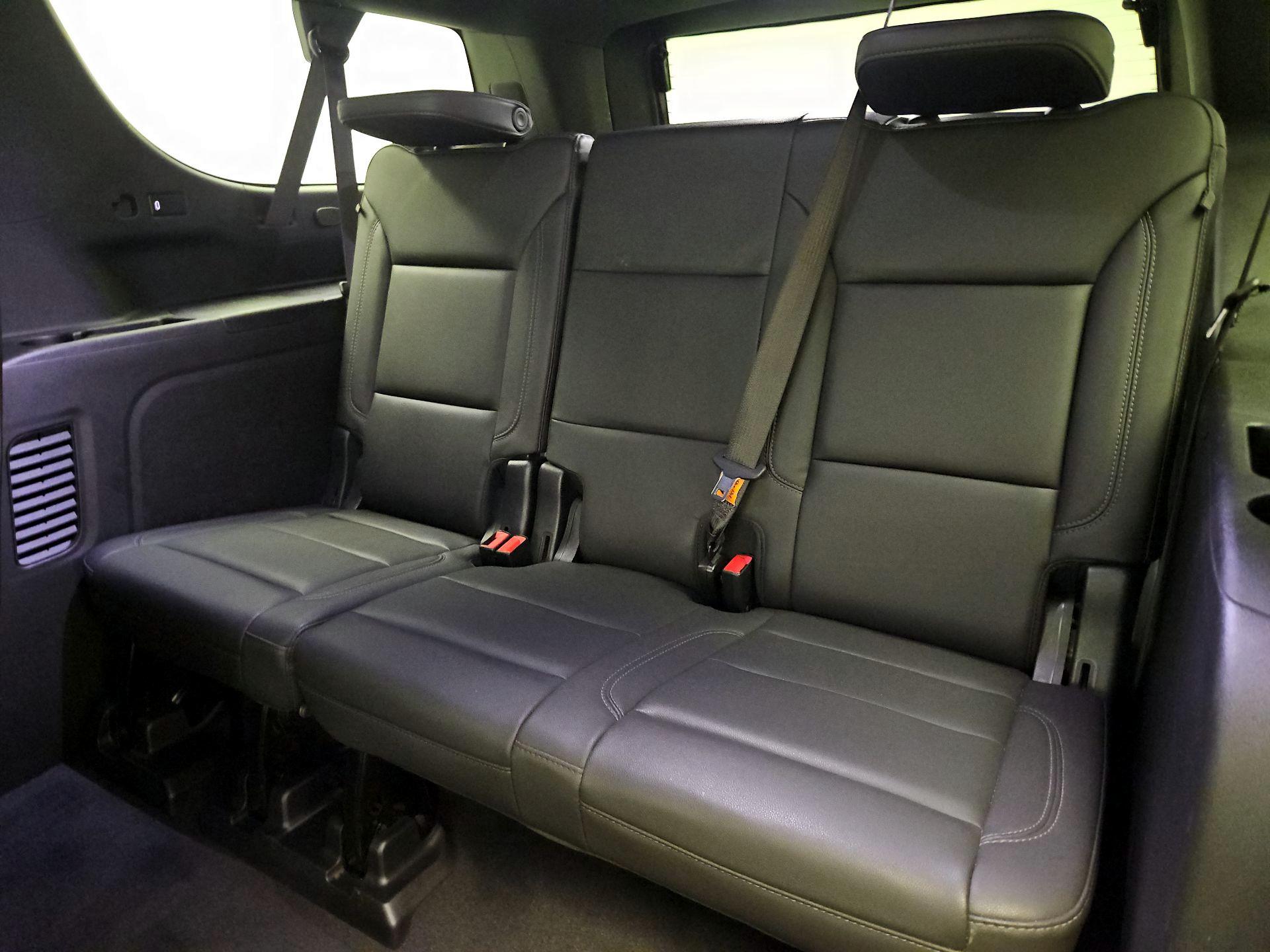 Thumbnail: 2022 Chevrolet Suburban - 20