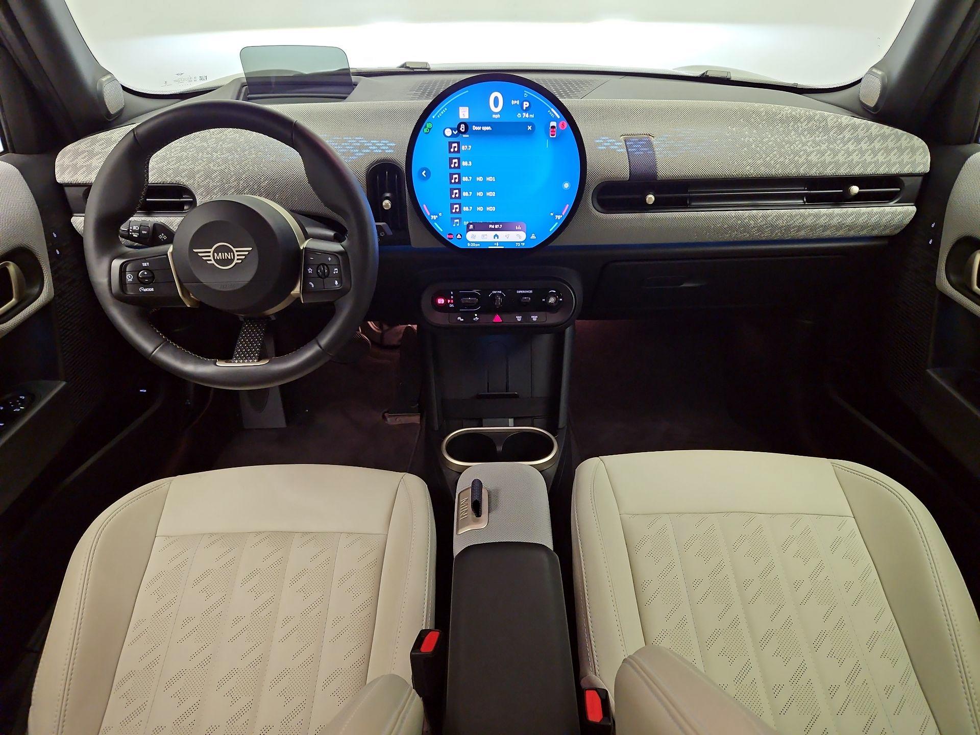 Thumbnail: 2025 MINI Cooper Hardtop - 9