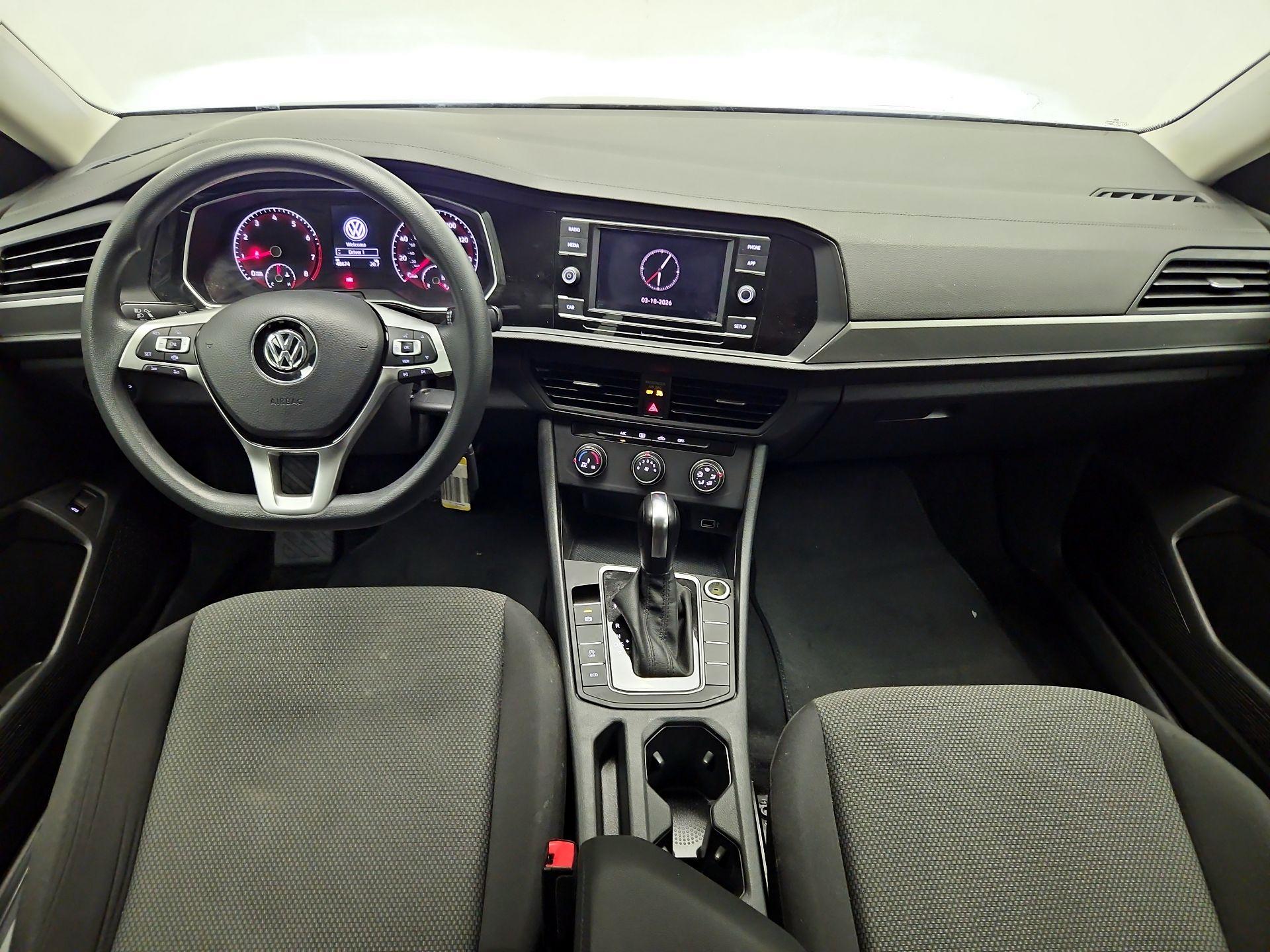 Thumbnail: 2019 Volkswagen Jetta - 9