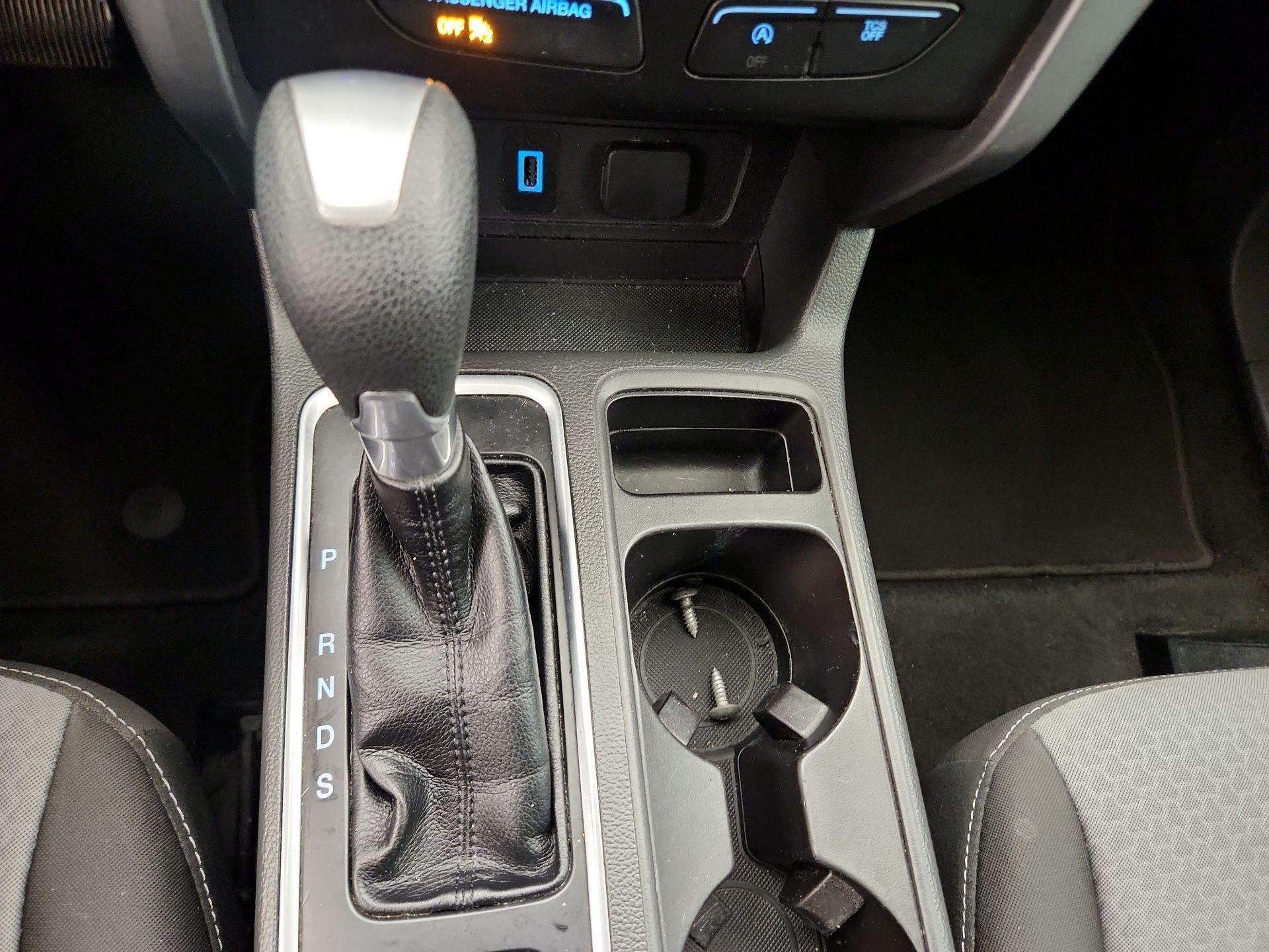 Thumbnail: 2017 Ford Escape - 17