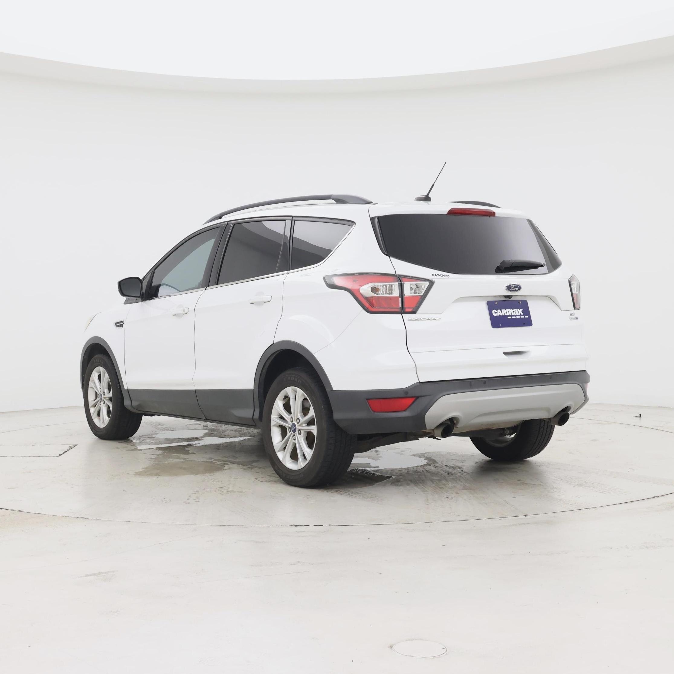 Thumbnail: 2017 Ford Escape - 2