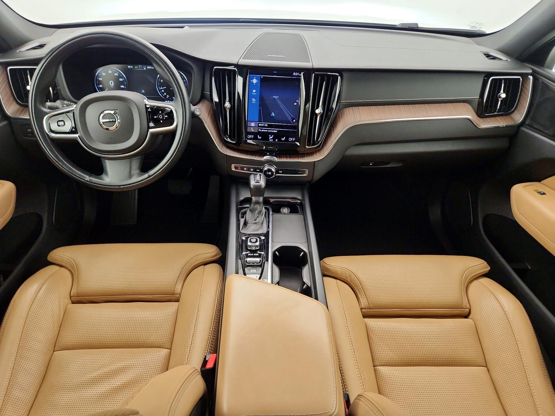 Thumbnail: 2021 Volvo XC60 - 9