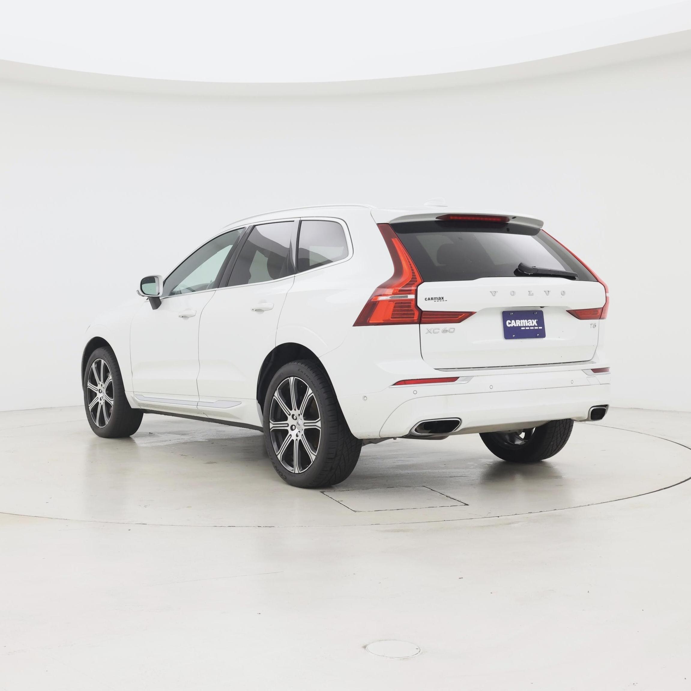 Thumbnail: 2021 Volvo XC60 - 2
