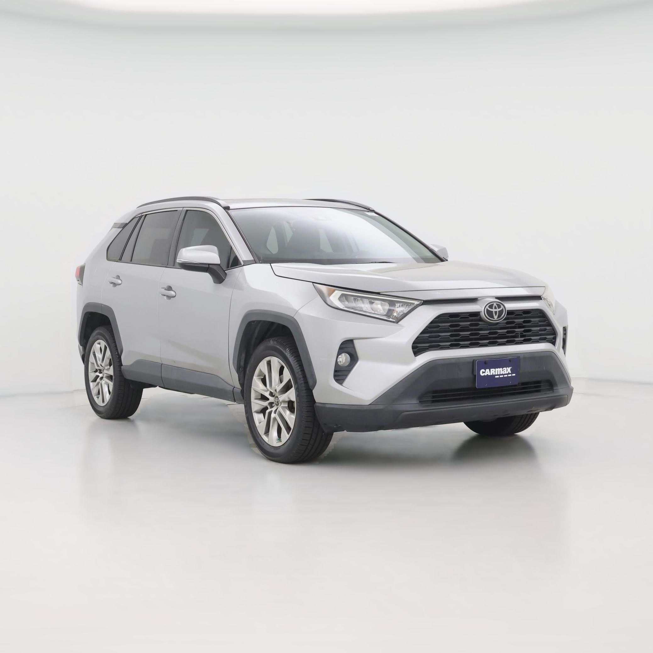 Thumbnail: 2019 Toyota RAV4 - 1