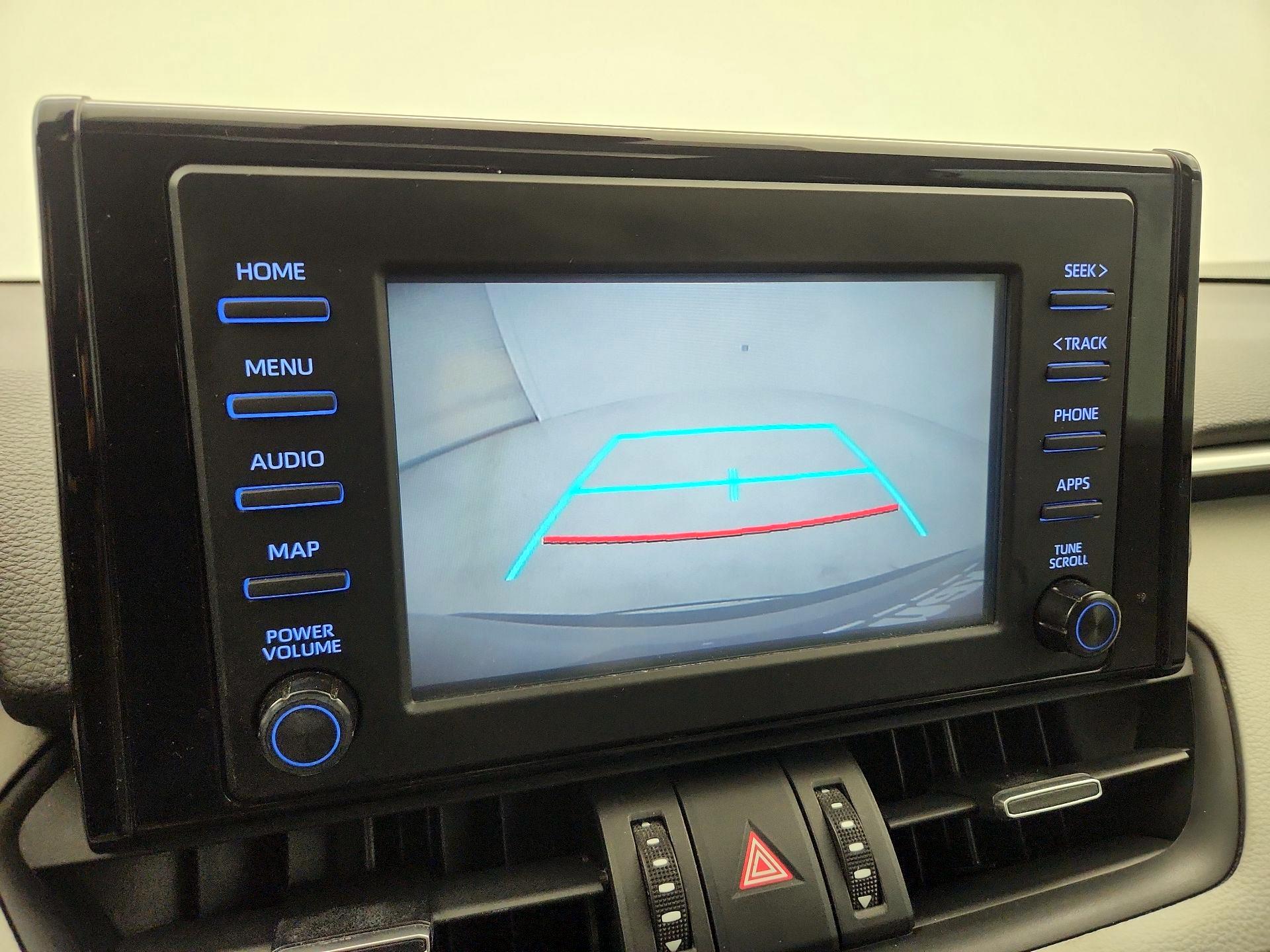 Thumbnail: 2019 Toyota RAV4 - 14