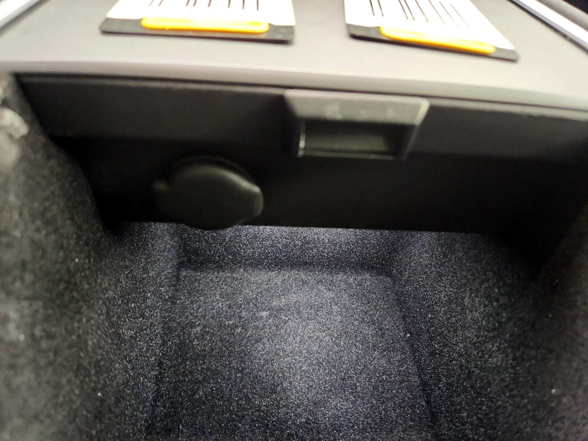 Thumbnail: 2025 Tesla Model Y - 18