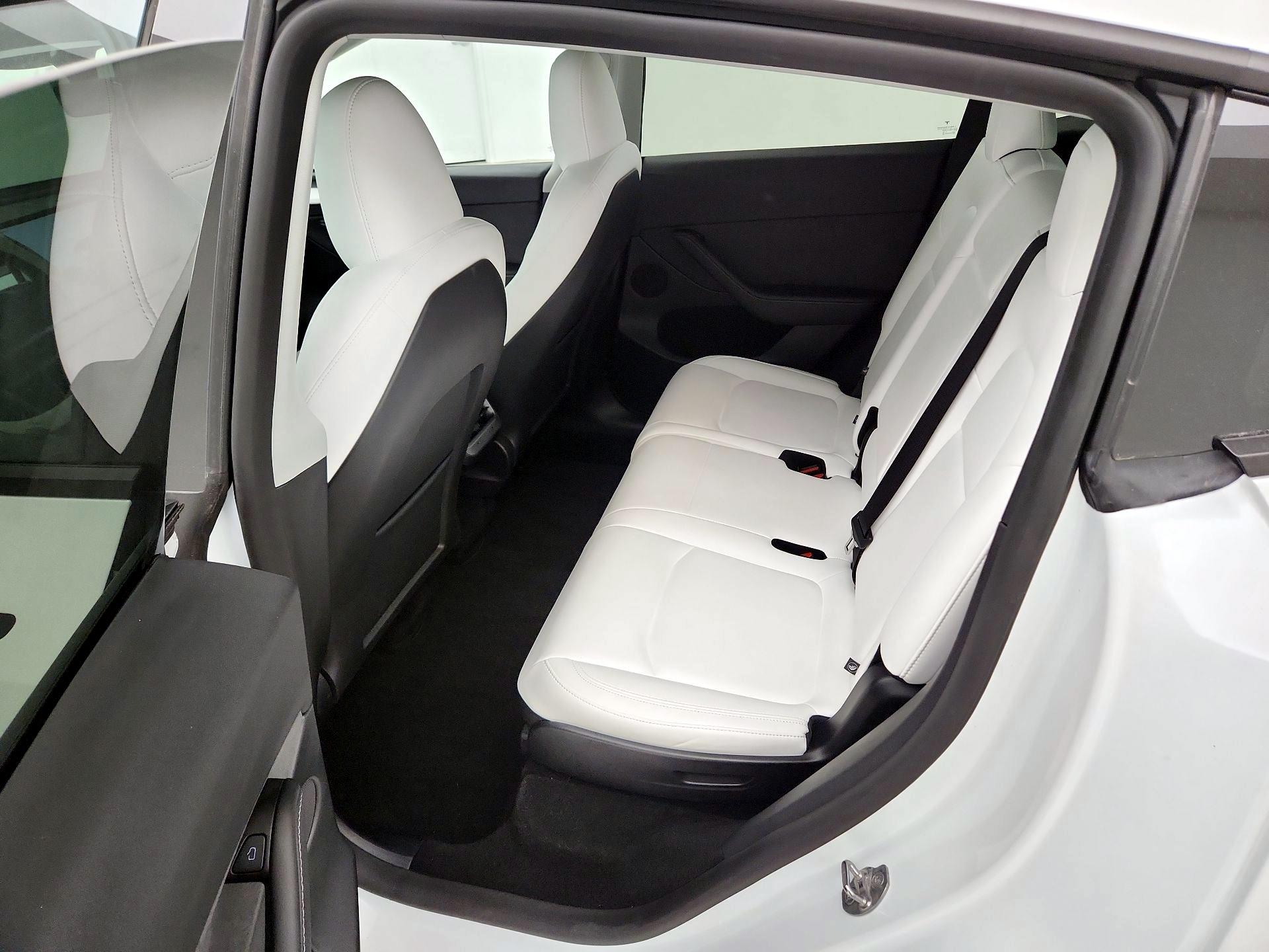 Thumbnail: 2025 Tesla Model Y - 20