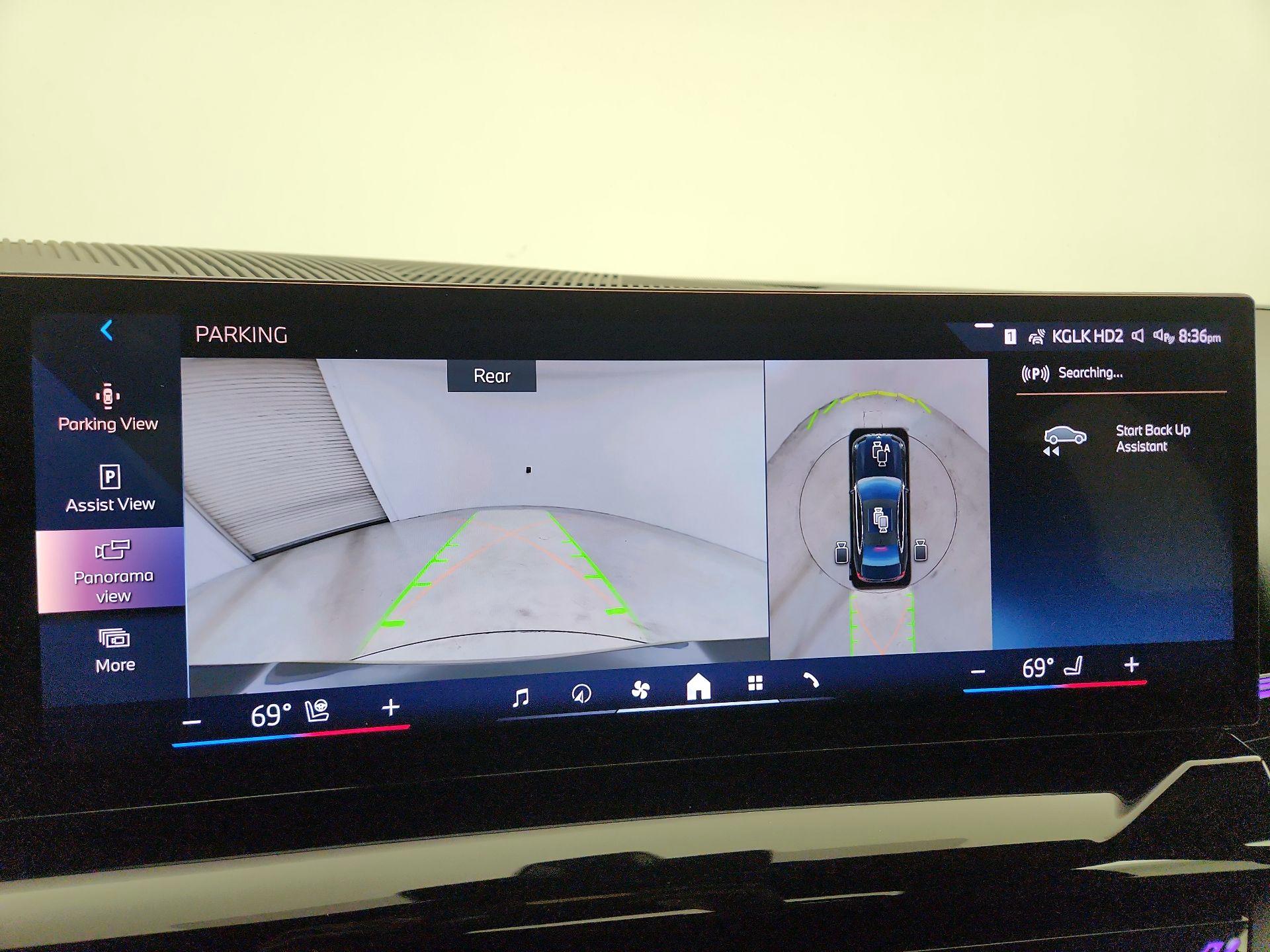 Thumbnail: 2024 BMW 5 Series - 15