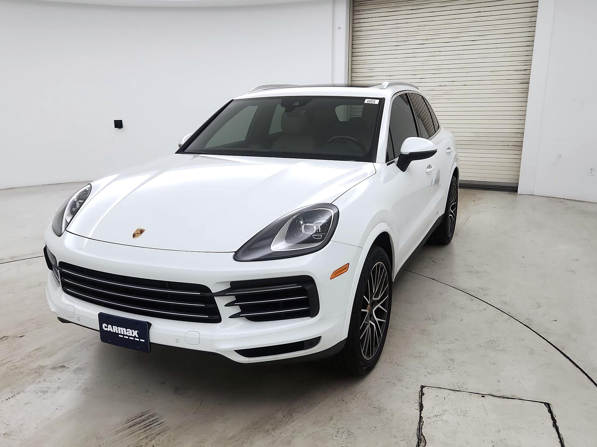 Thumbnail: 2019 Porsche Cayenne - 3