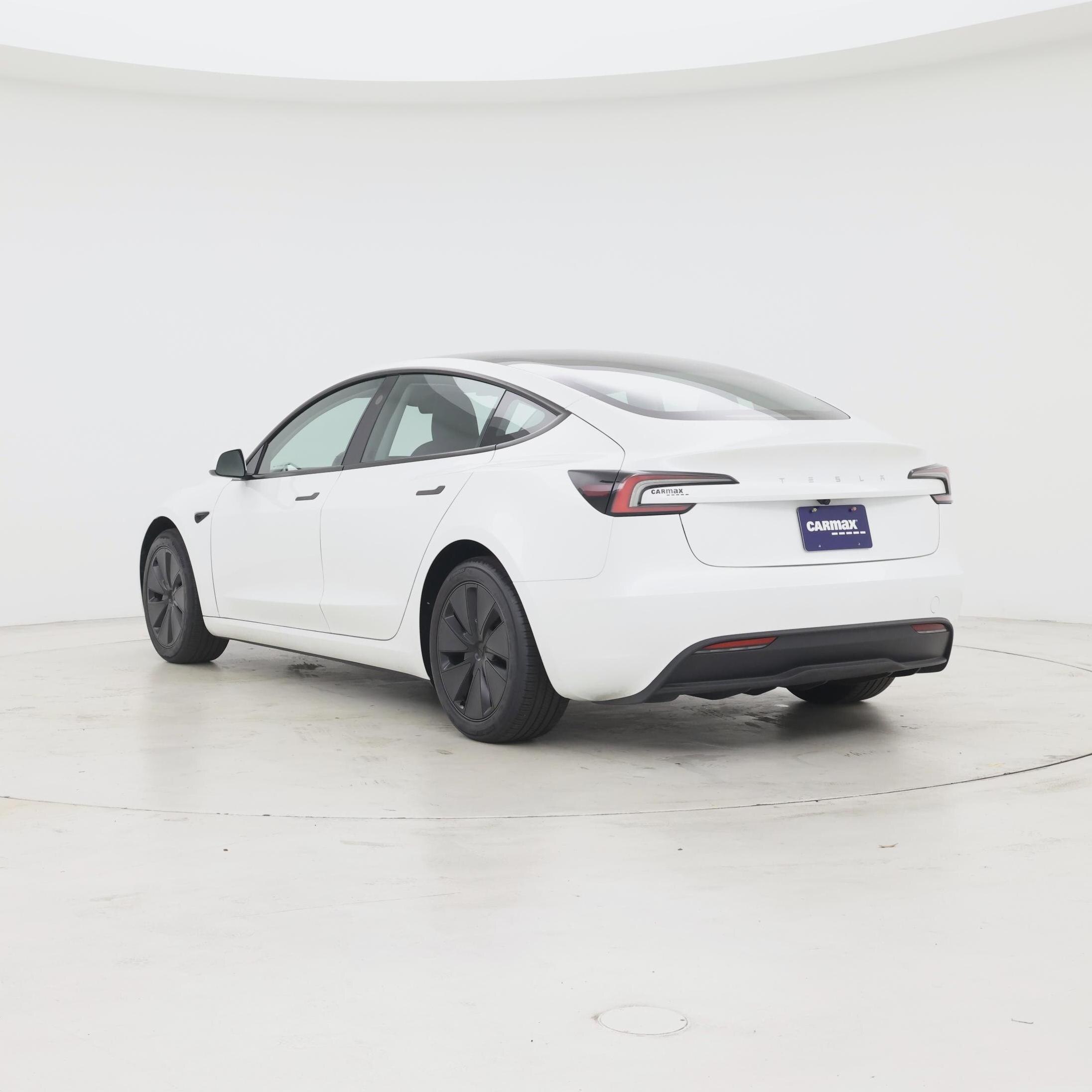 Thumbnail: 2025 Tesla Model 3 - 2