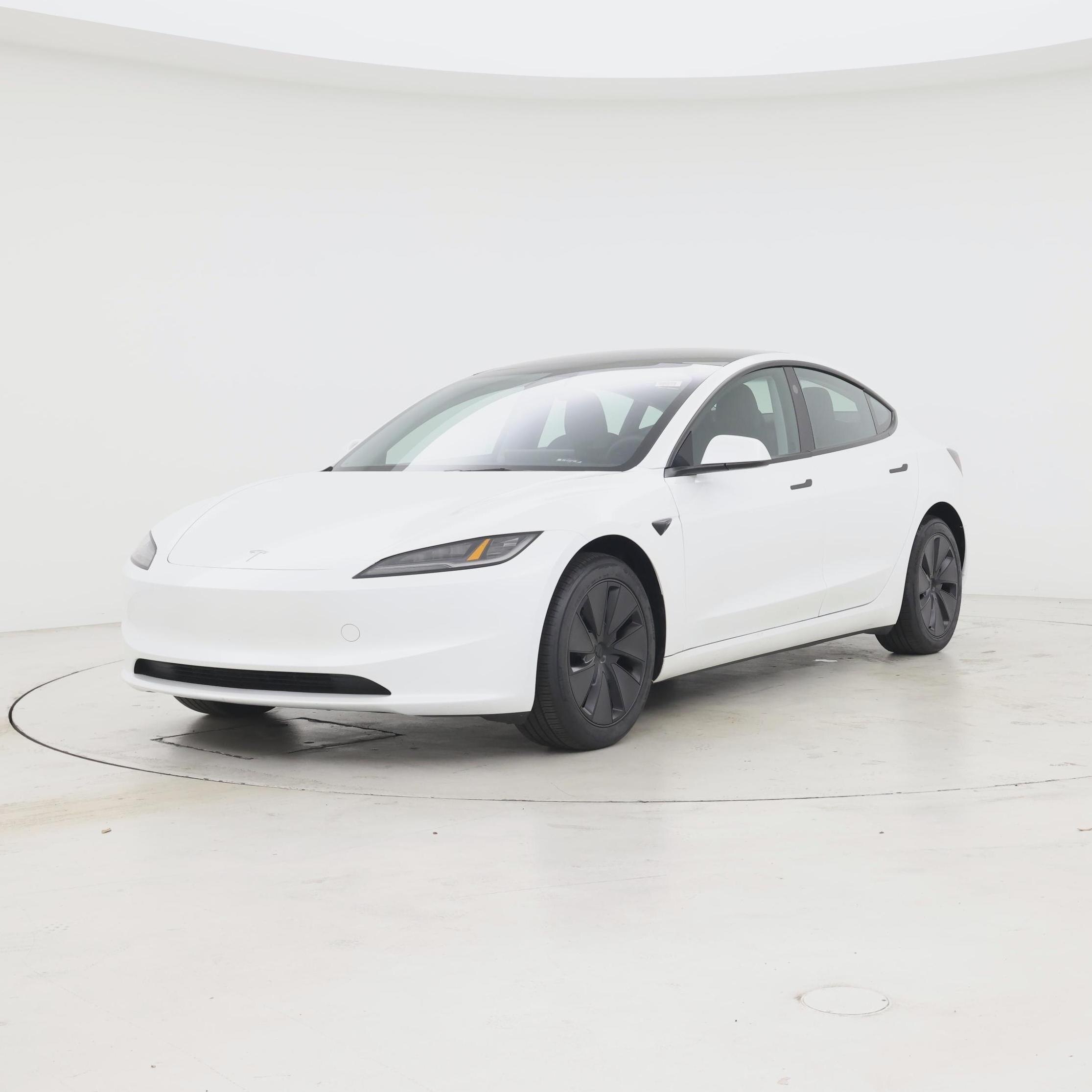 Thumbnail: 2025 Tesla Model 3 - 4