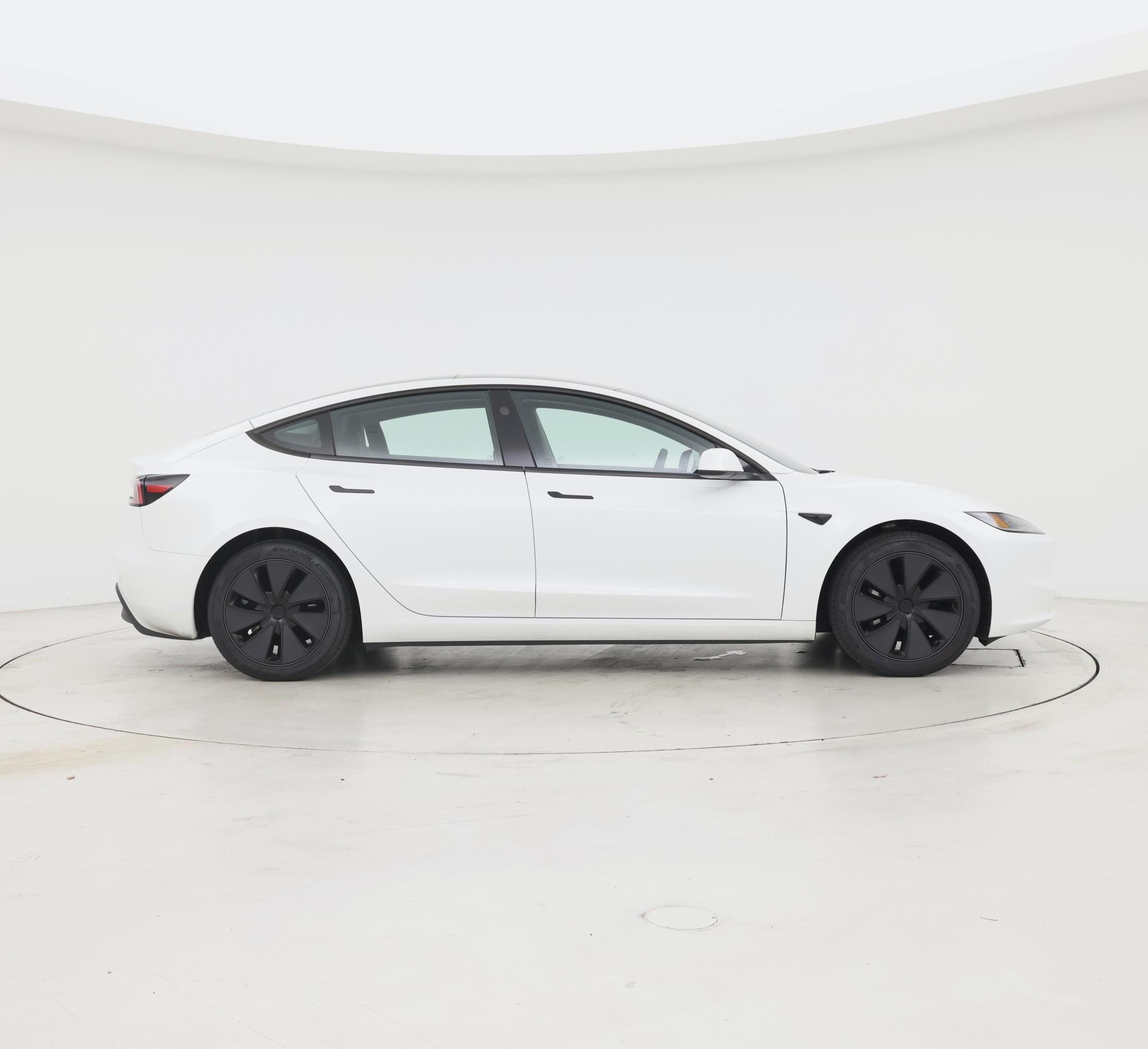 Thumbnail: 2025 Tesla Model 3 - 7