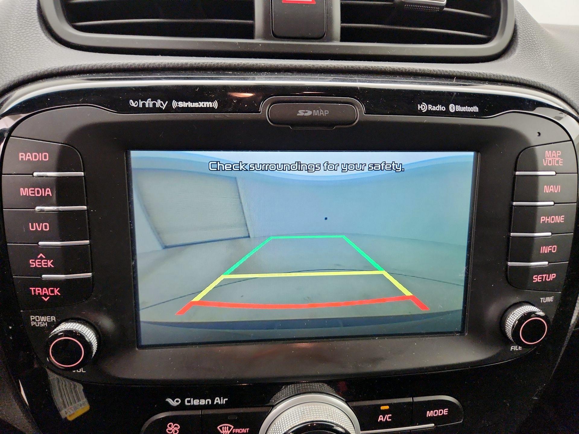 Thumbnail: 2015 Kia Soul - 15