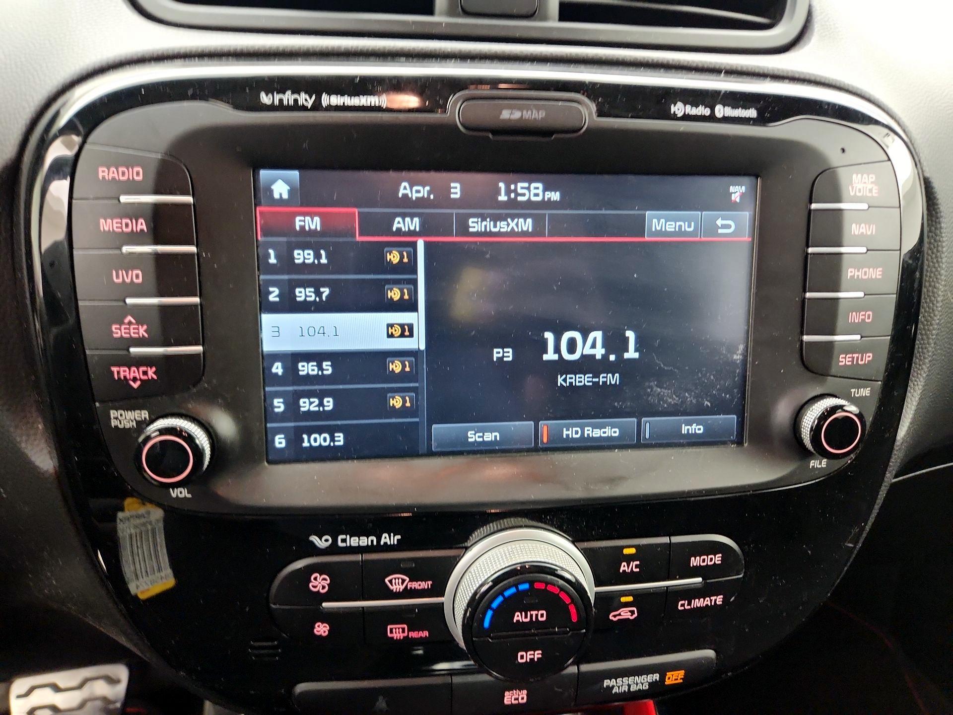 Thumbnail: 2015 Kia Soul - 16