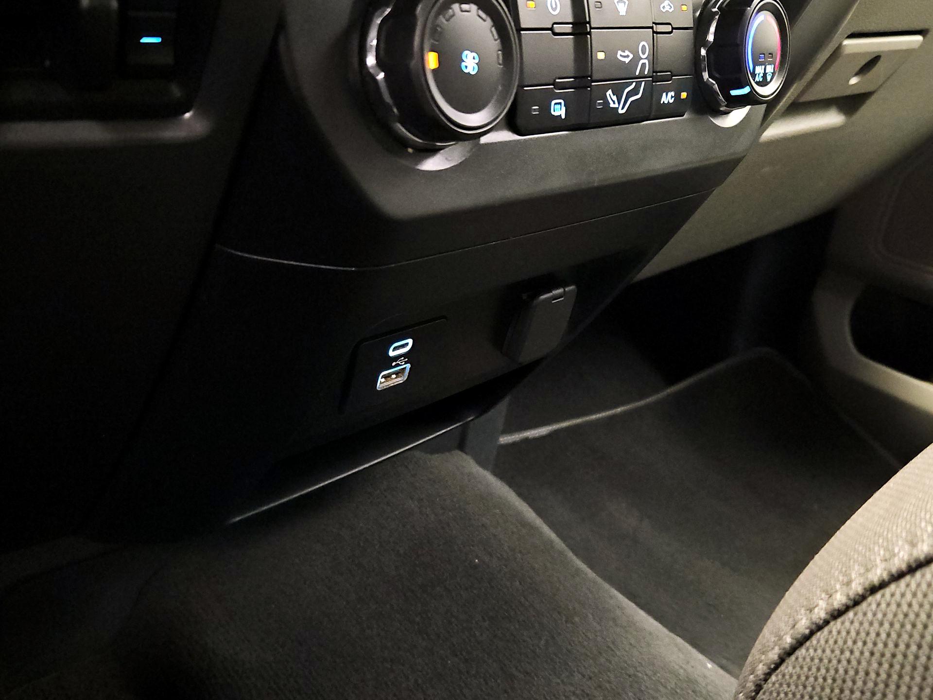 Thumbnail: 2022 Ford F-250 - 18