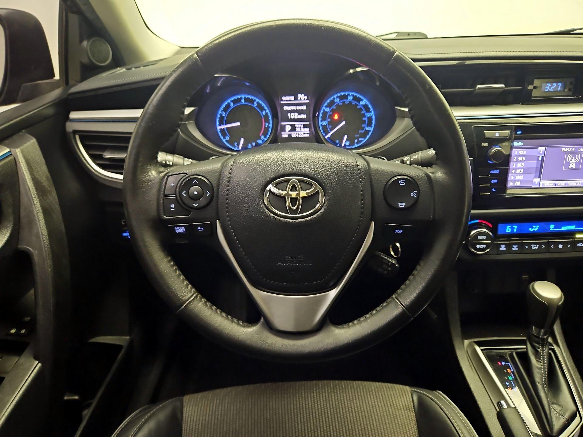 Thumbnail: 2014 Toyota Corolla - 10