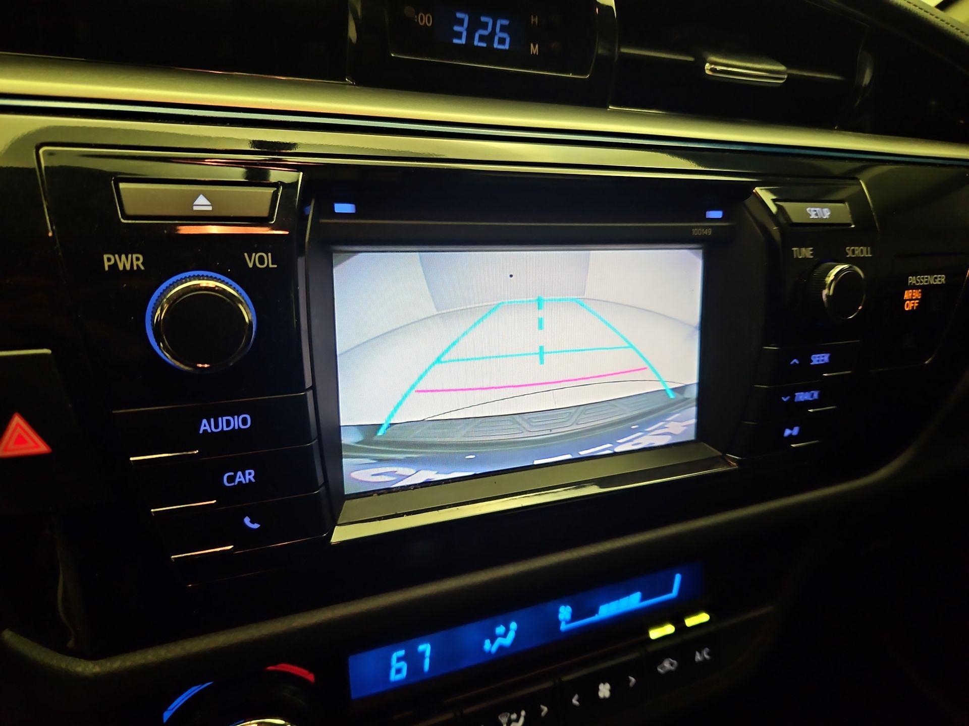 Thumbnail: 2014 Toyota Corolla - 14