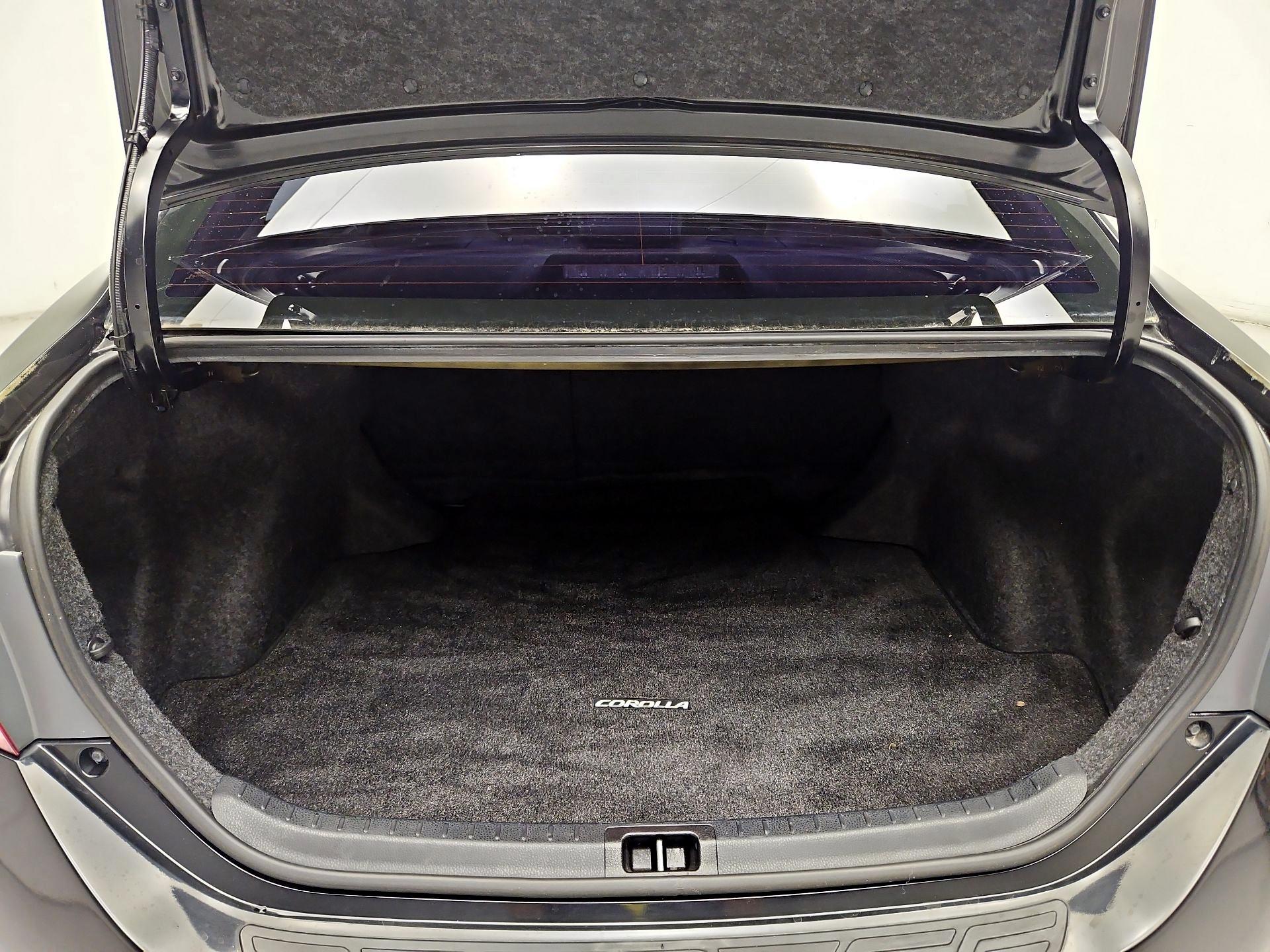 Thumbnail: 2014 Toyota Corolla - 20