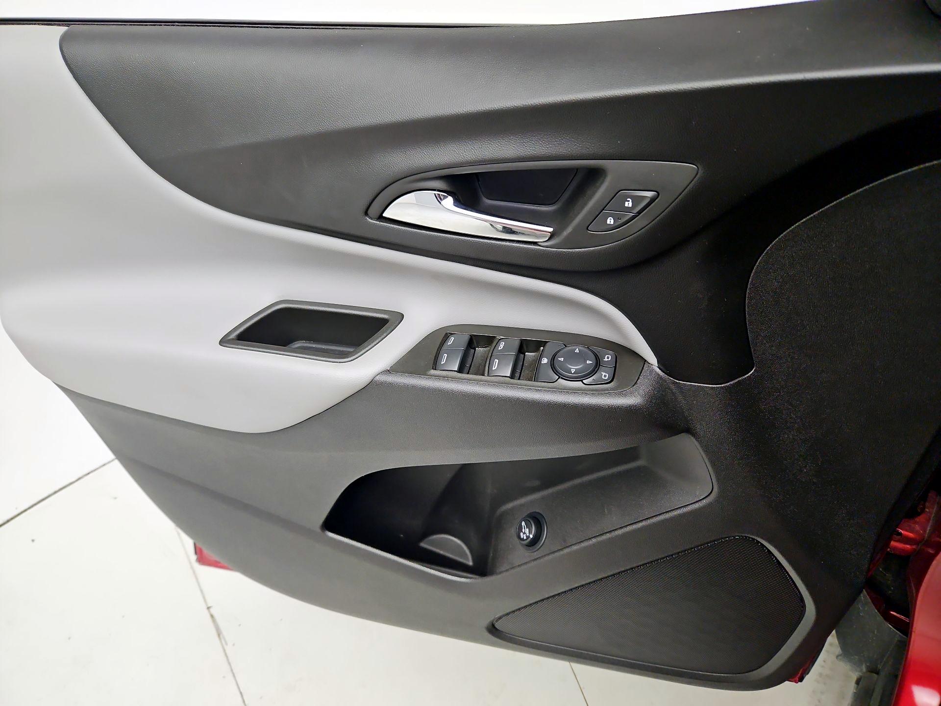 Thumbnail: 2024 Chevrolet Equinox - 12