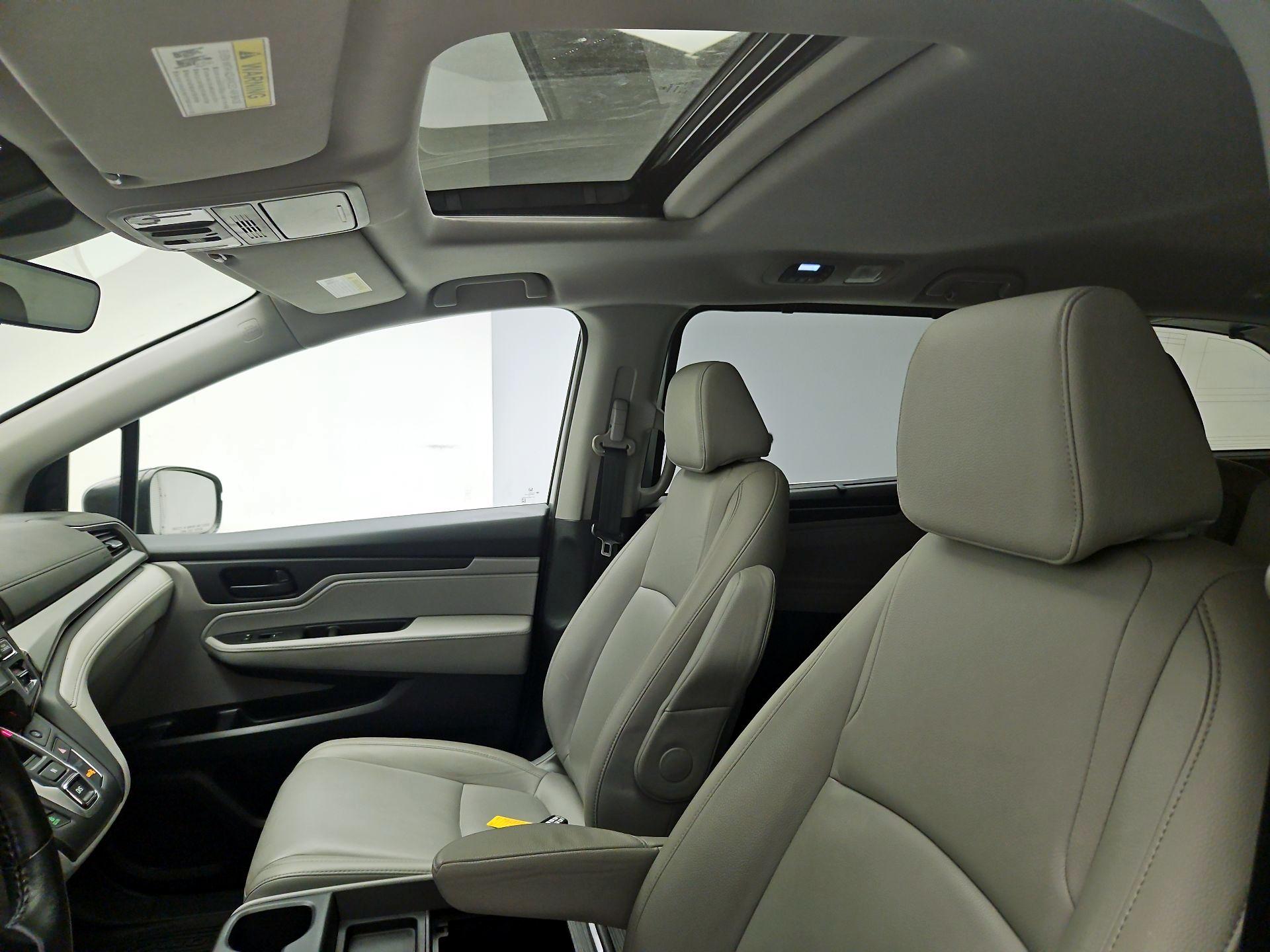 Thumbnail: 2019 Honda Odyssey - 19