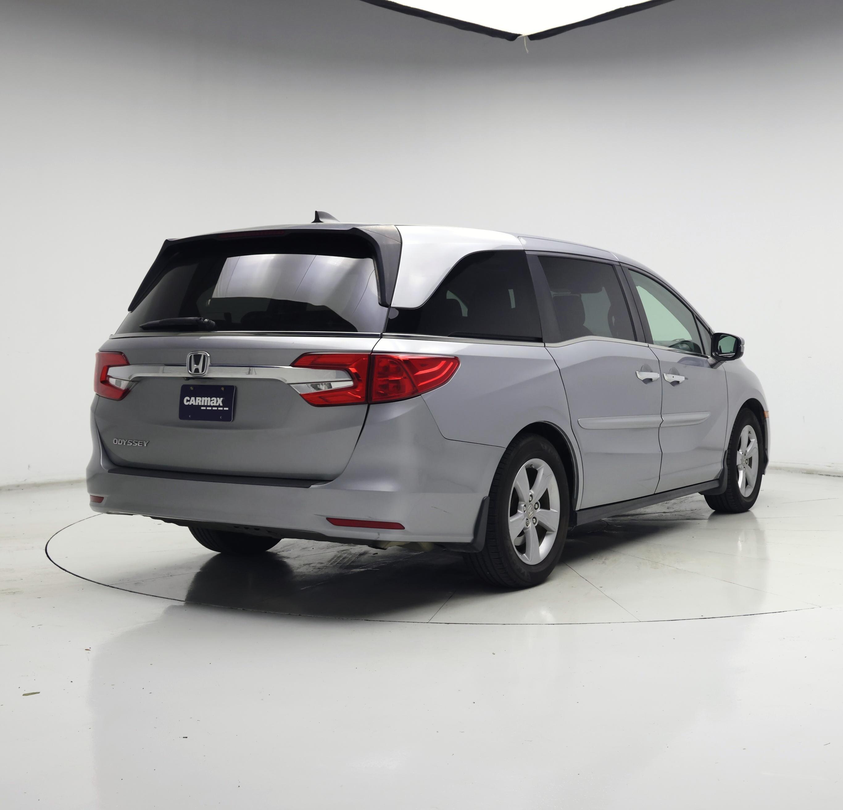 Thumbnail: 2019 Honda Odyssey - 8