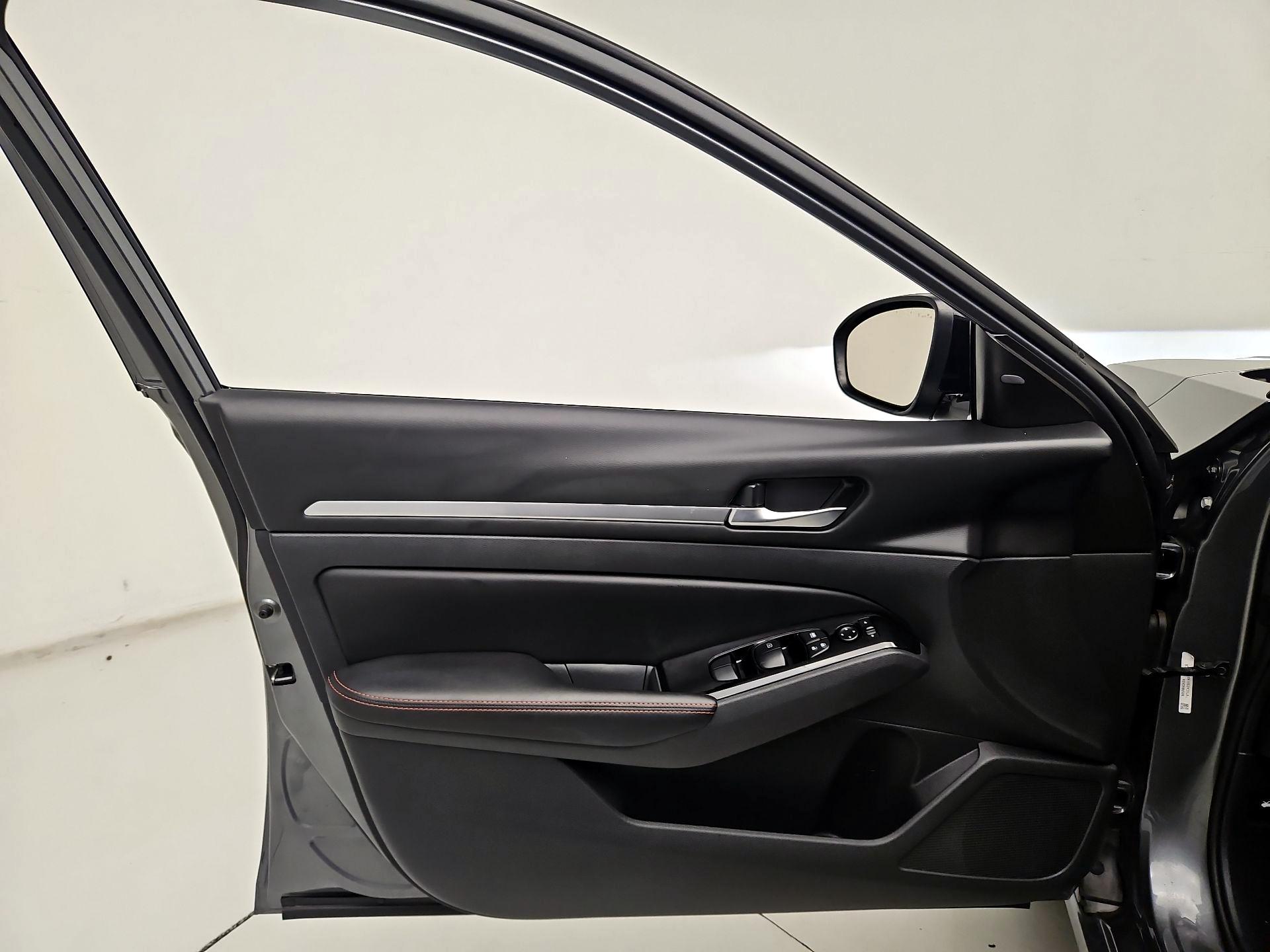 Thumbnail: 2024 Nissan Altima - 12