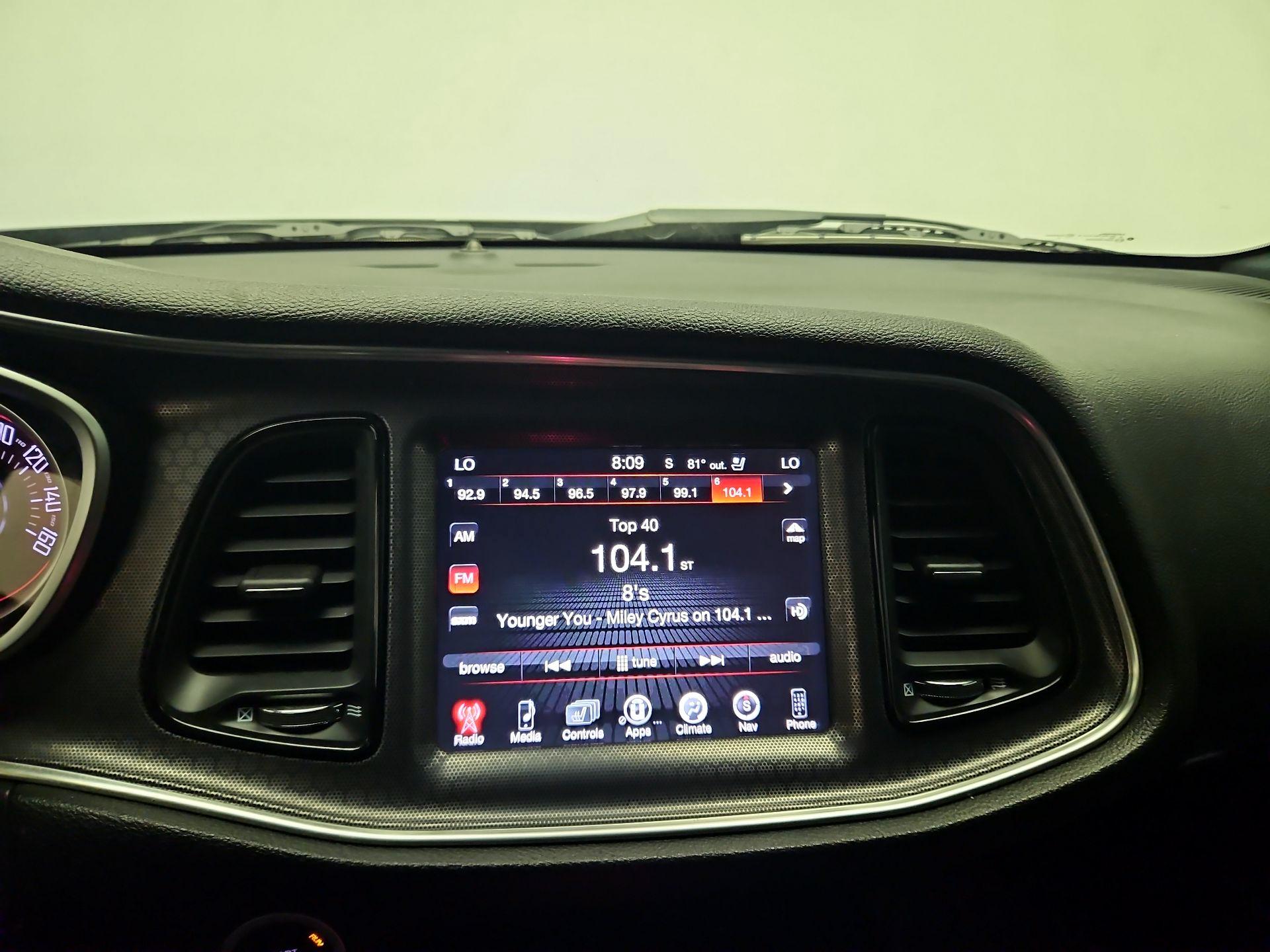 Thumbnail: 2015 Dodge Challenger - 13