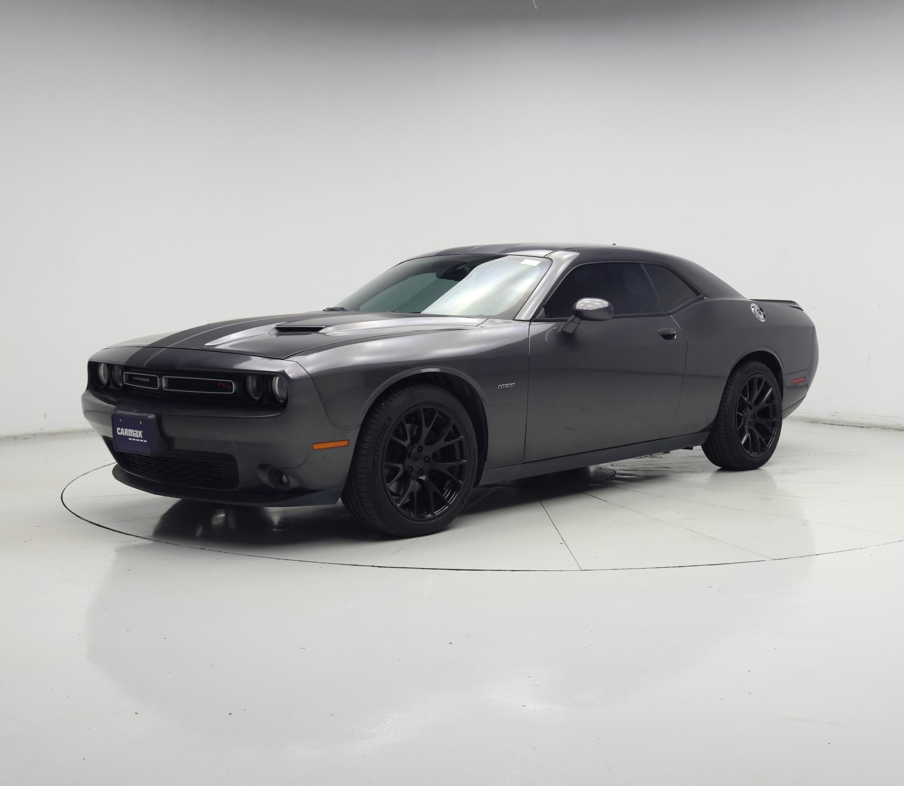 Thumbnail: 2015 Dodge Challenger - 3