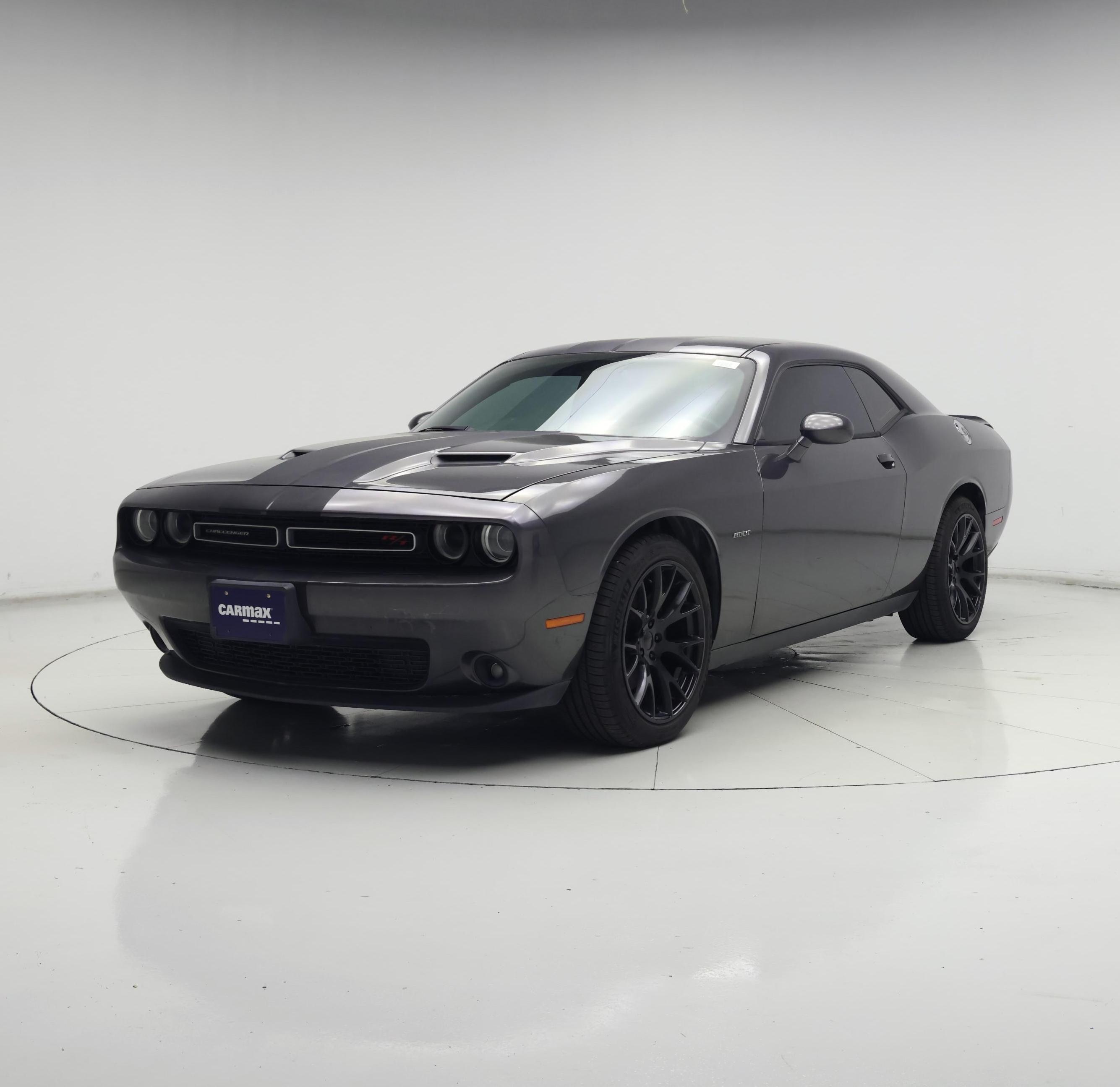 Thumbnail: 2015 Dodge Challenger - 4