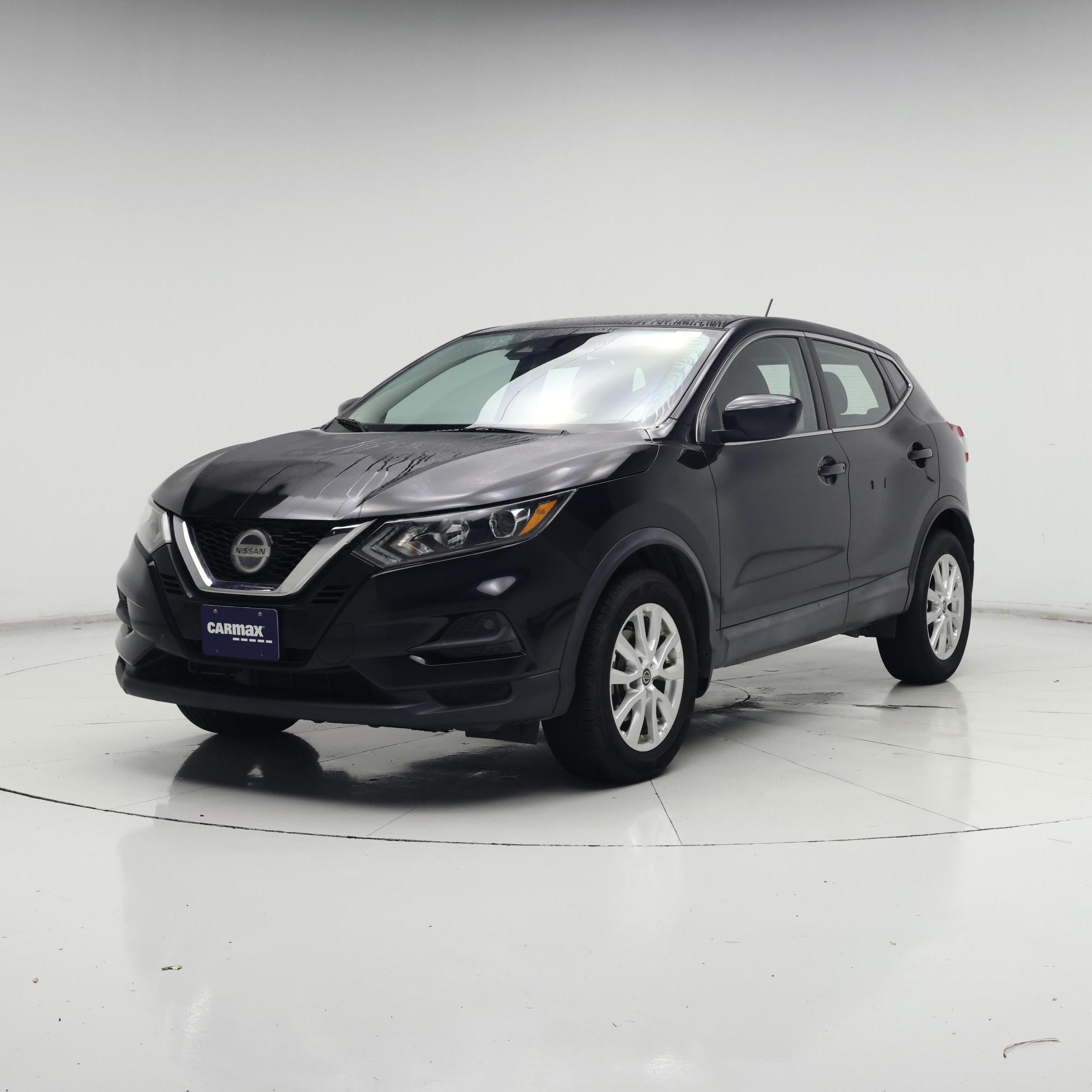 Thumbnail: 2020 Nissan Rogue Sport - 4