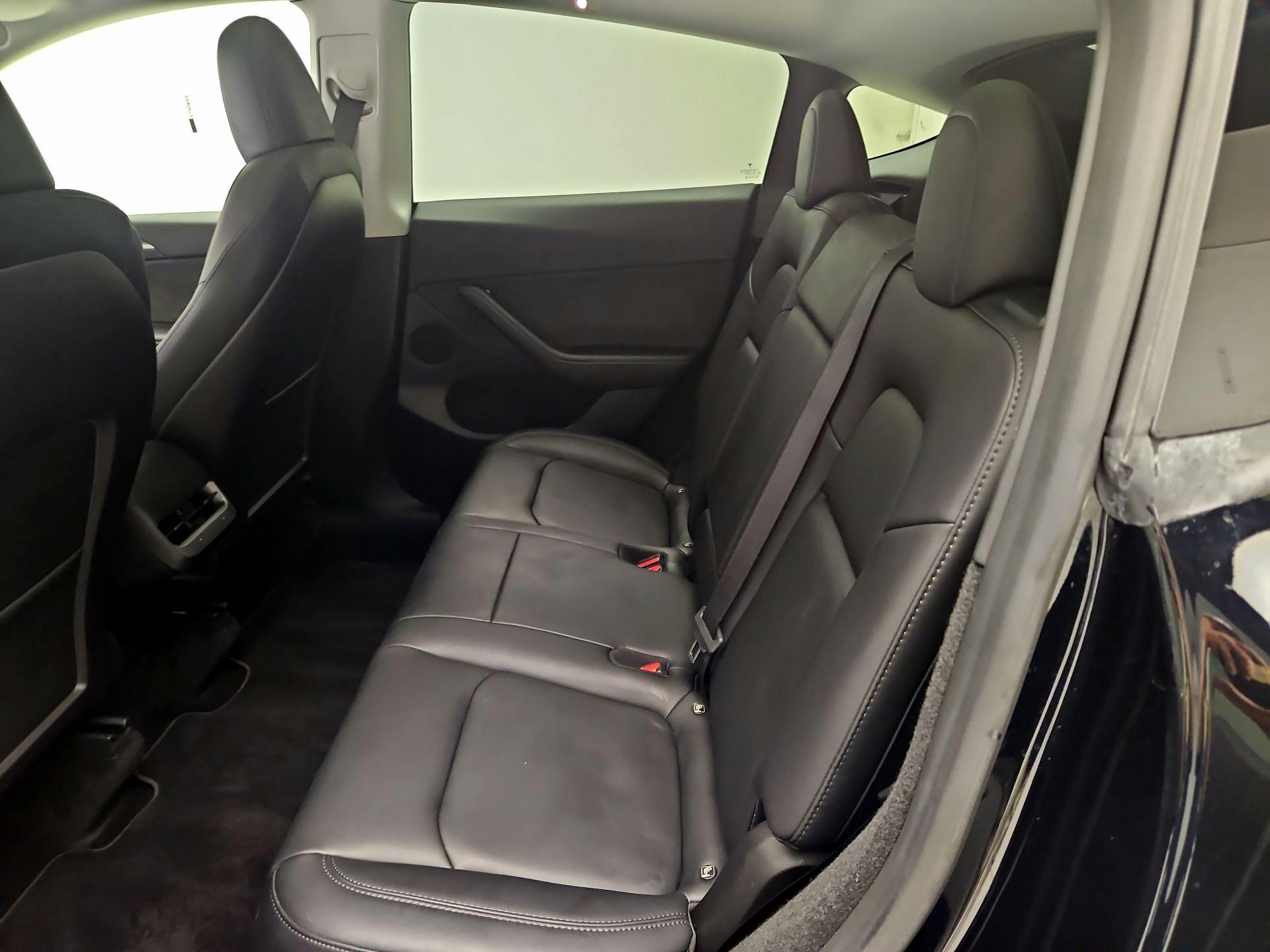 Thumbnail: 2023 Tesla Model Y - 19