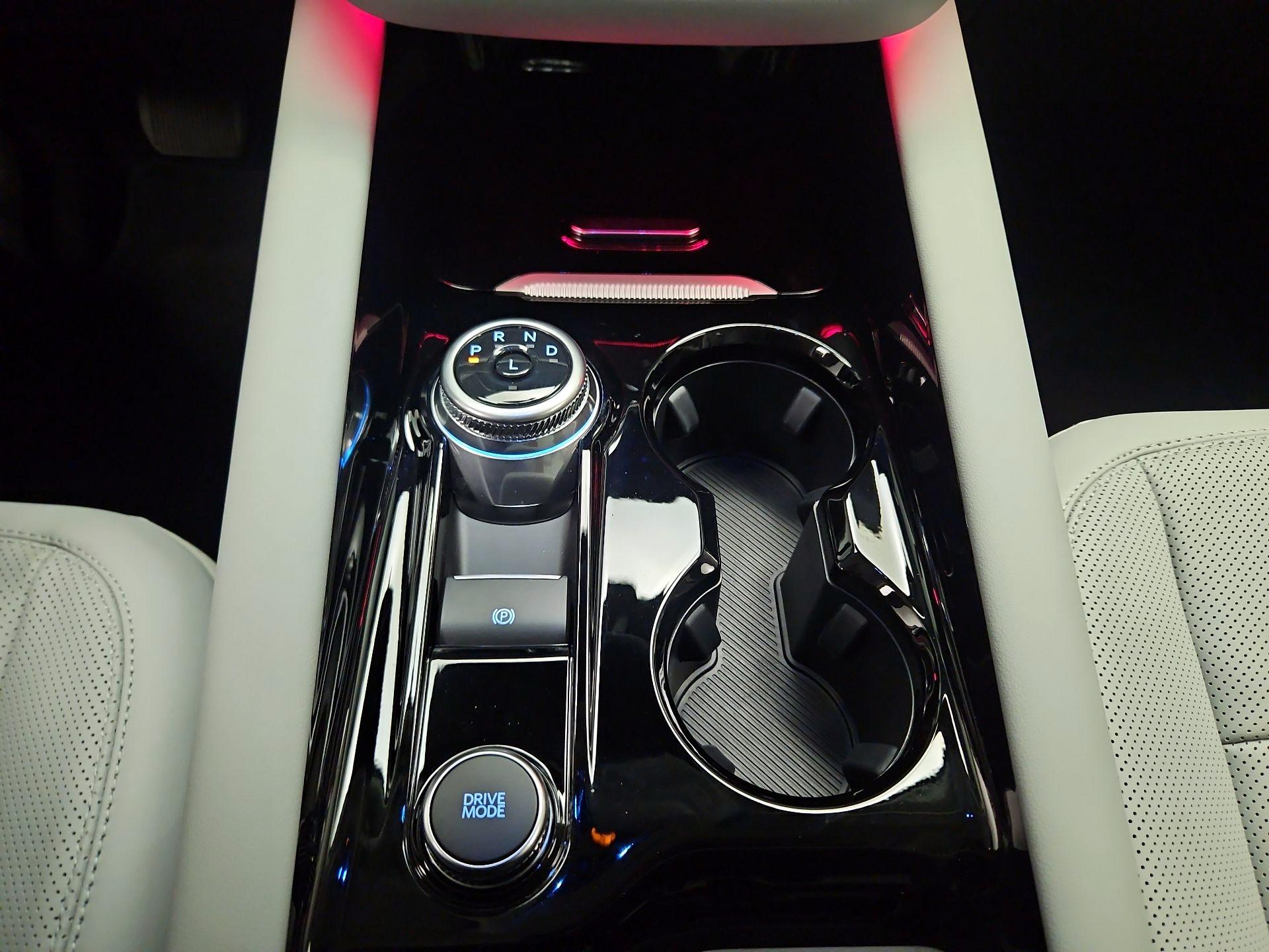 Thumbnail: 2025 Ford Explorer - 17