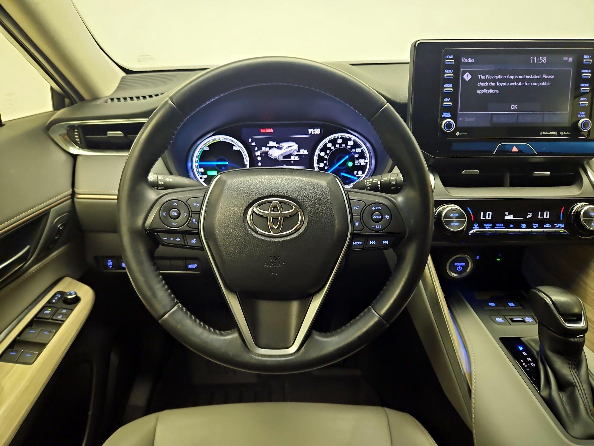 Thumbnail: 2021 Toyota Venza - 10