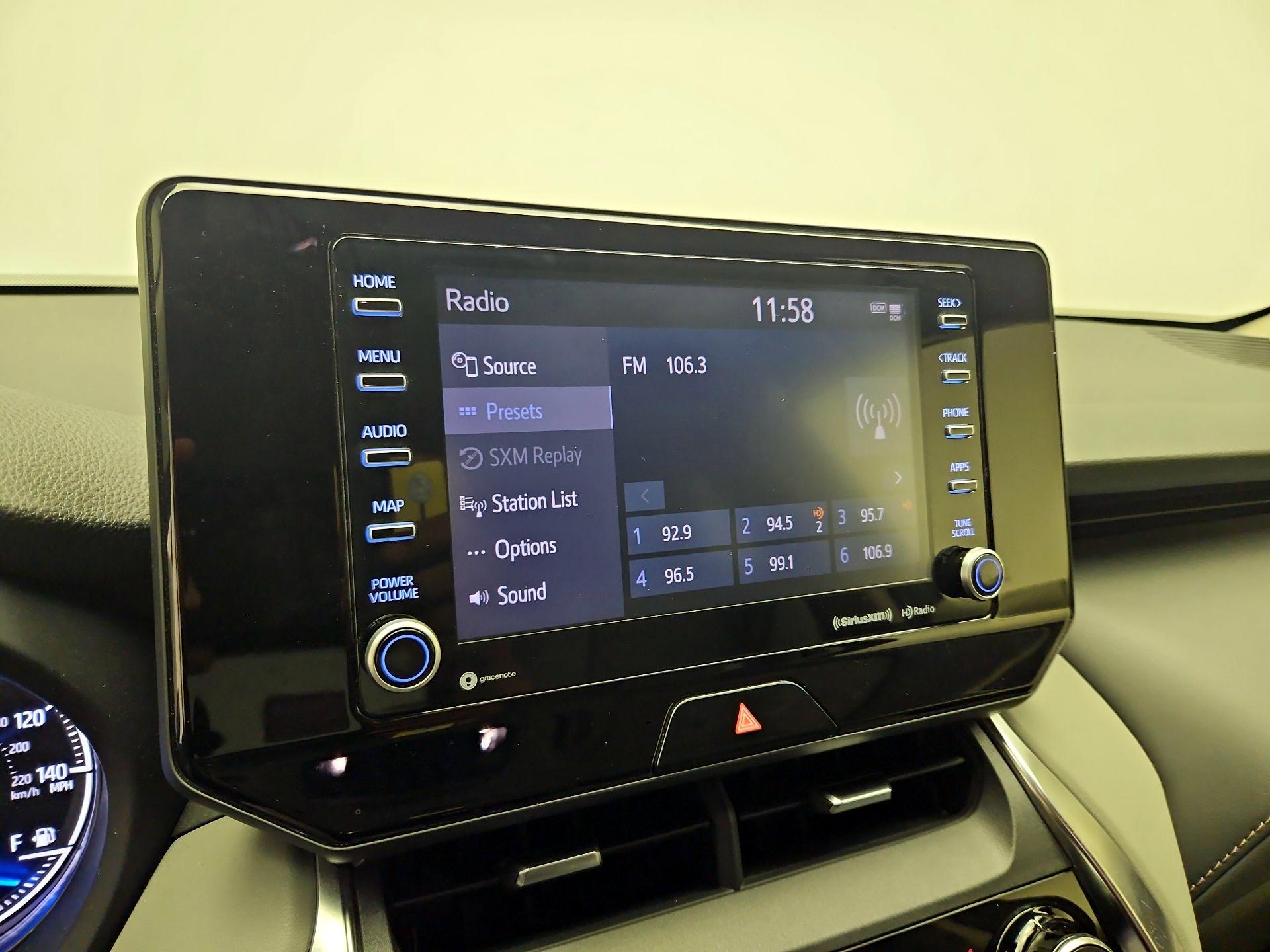 Thumbnail: 2021 Toyota Venza - 15