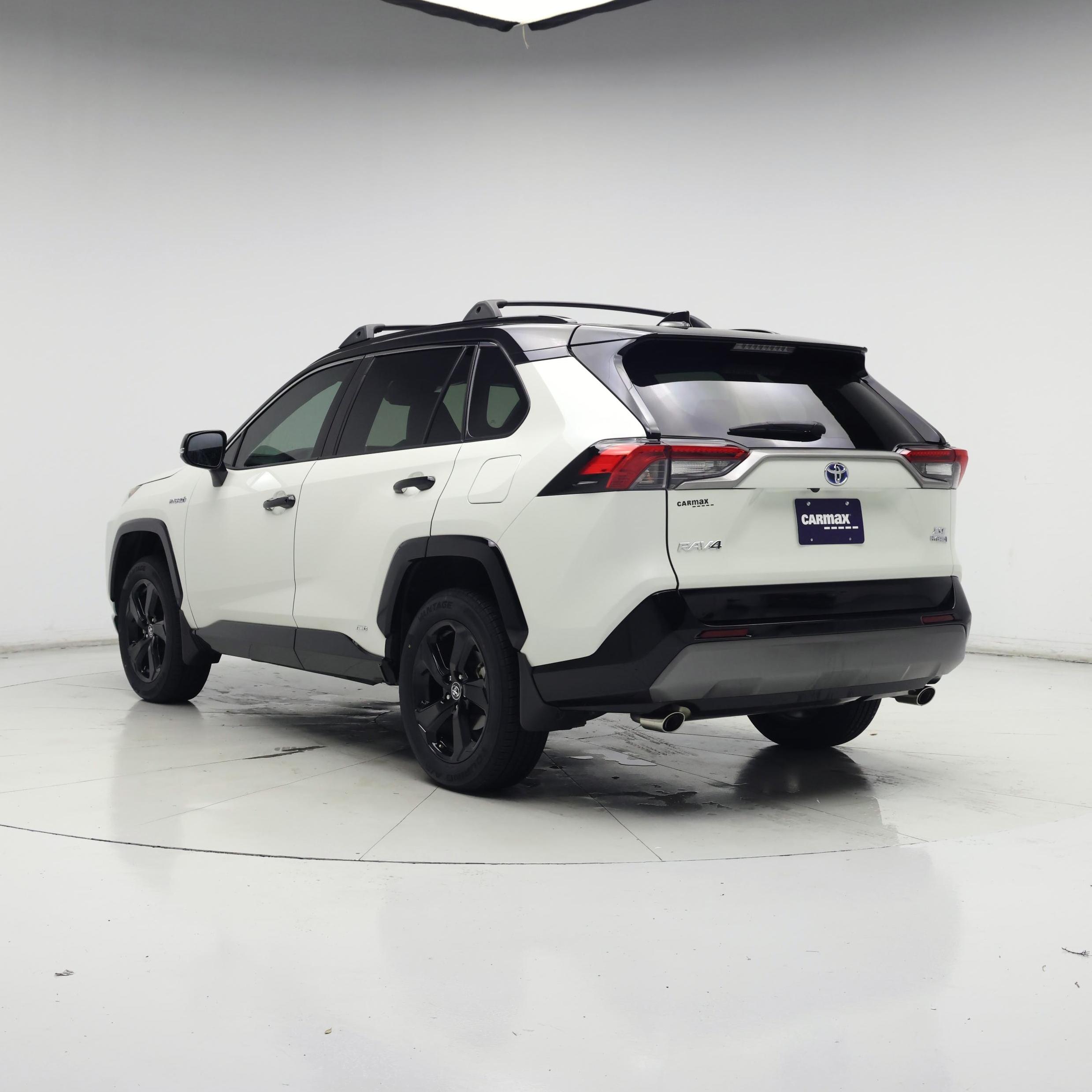 Thumbnail: 2020 Toyota RAV4 - 2