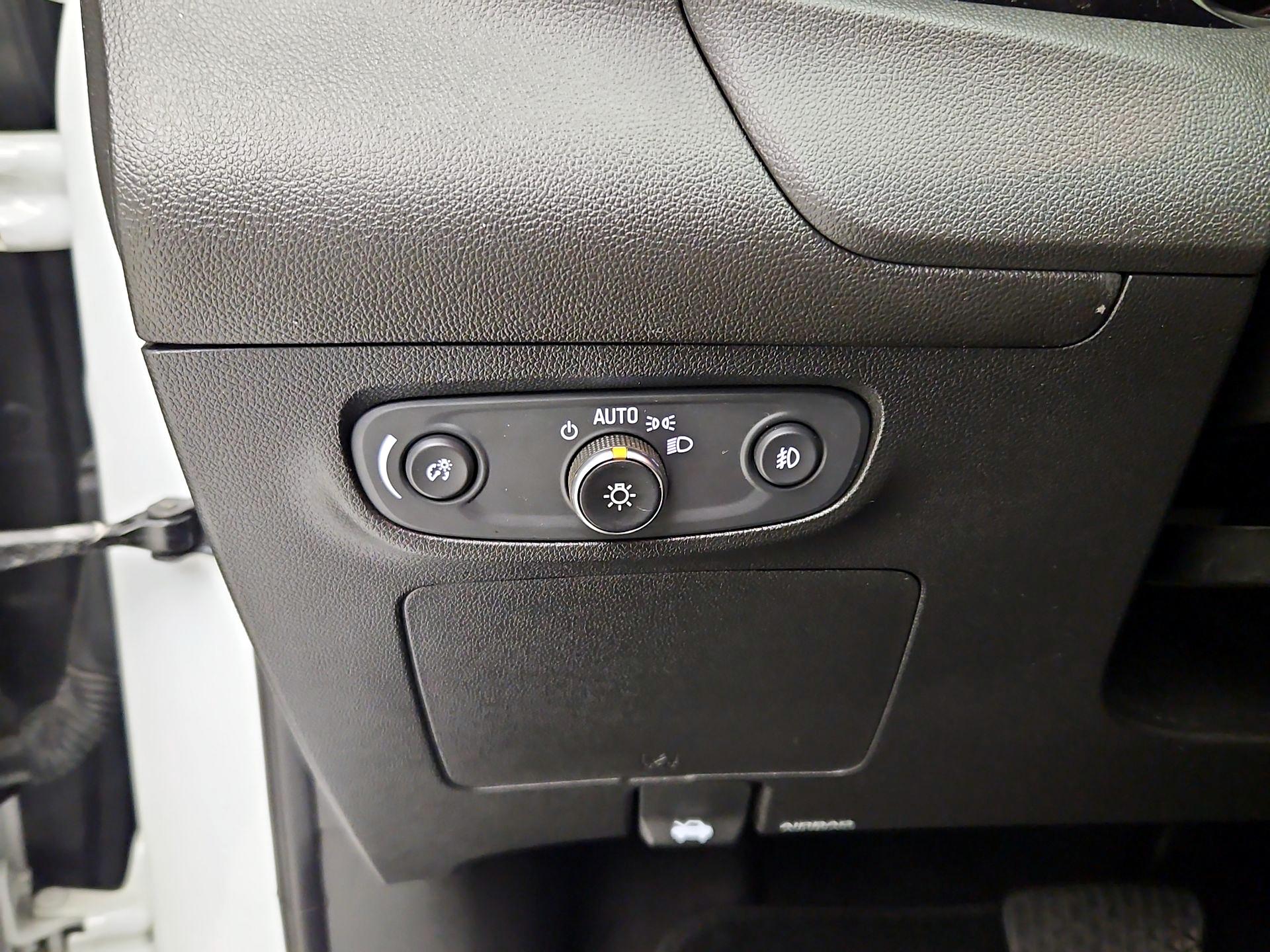 Thumbnail: 2020 Buick Encore GX - 13