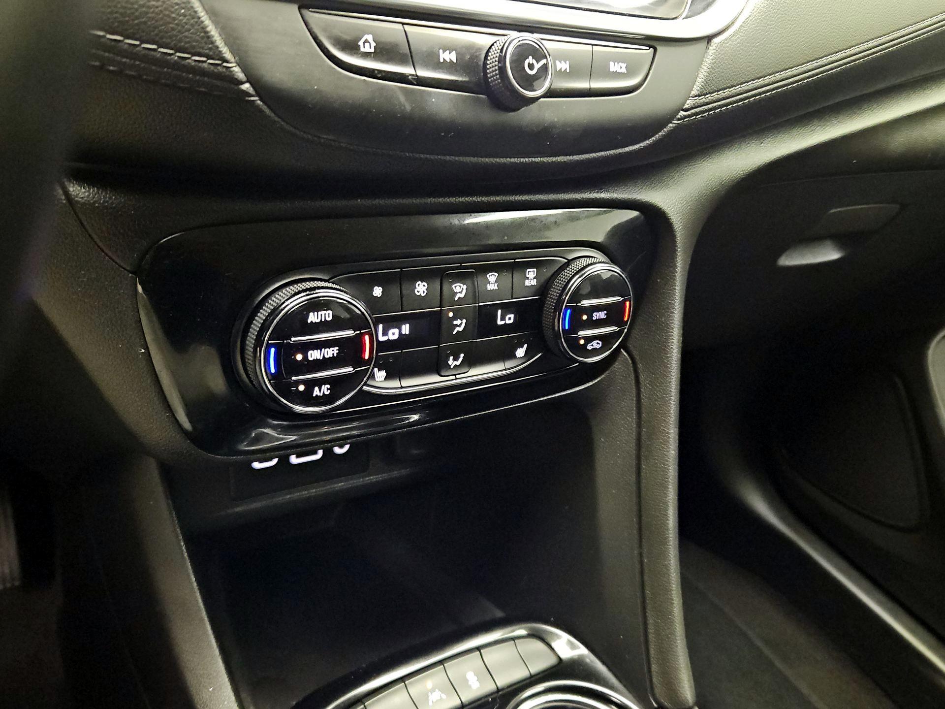 Thumbnail: 2020 Buick Encore GX - 16