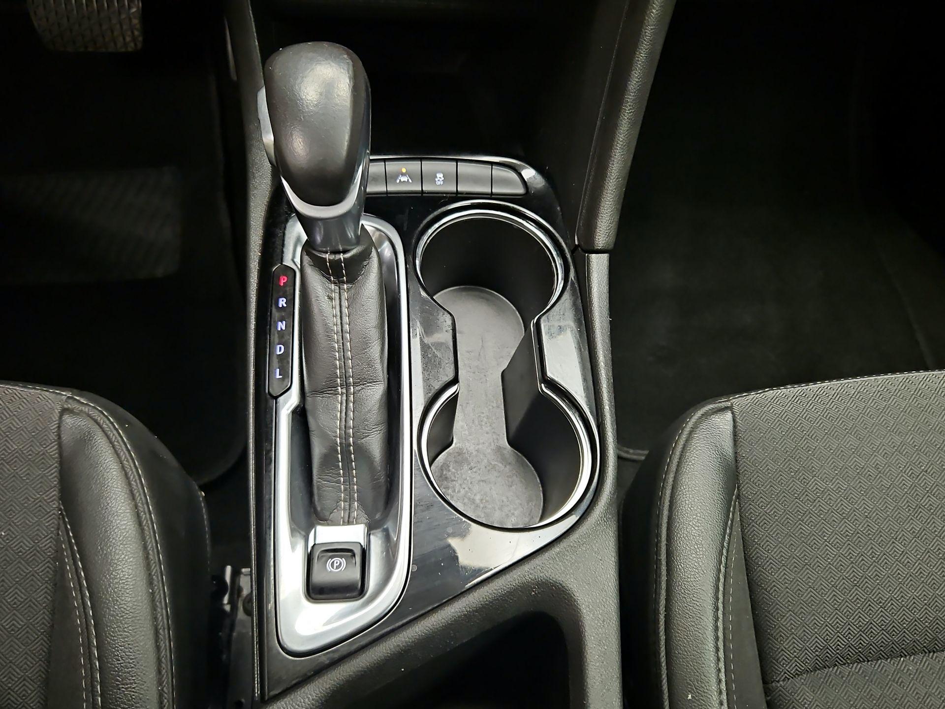 Thumbnail: 2020 Buick Encore GX - 17