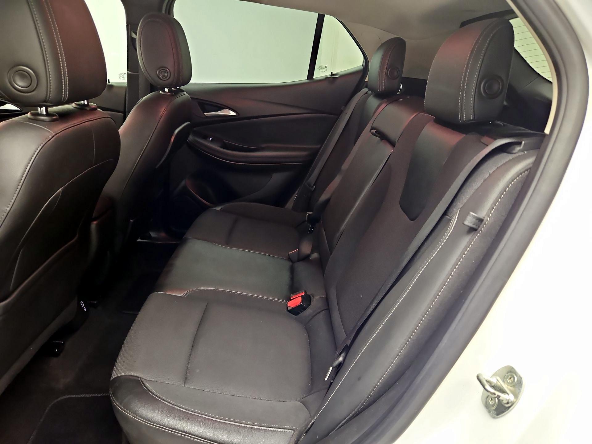 Thumbnail: 2020 Buick Encore GX - 19