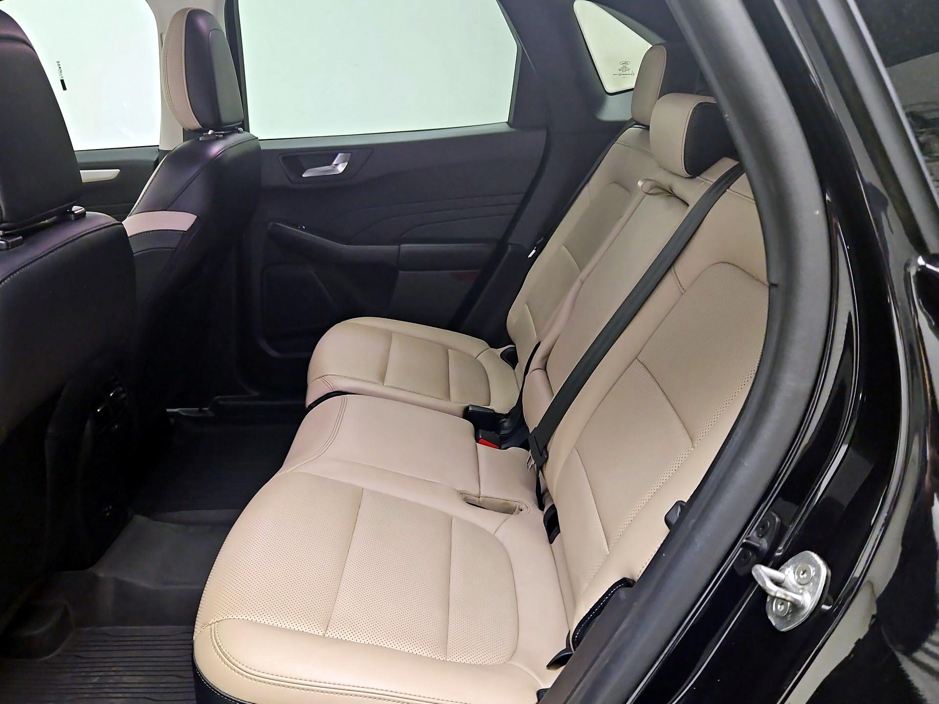 Thumbnail: 2021 Ford Escape - 19