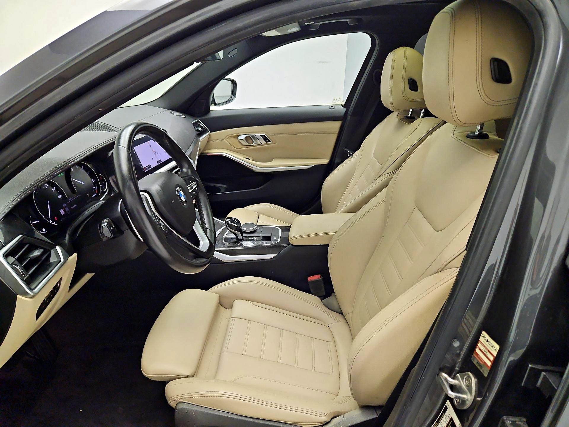 Thumbnail: 2020 BMW 3 Series - 11
